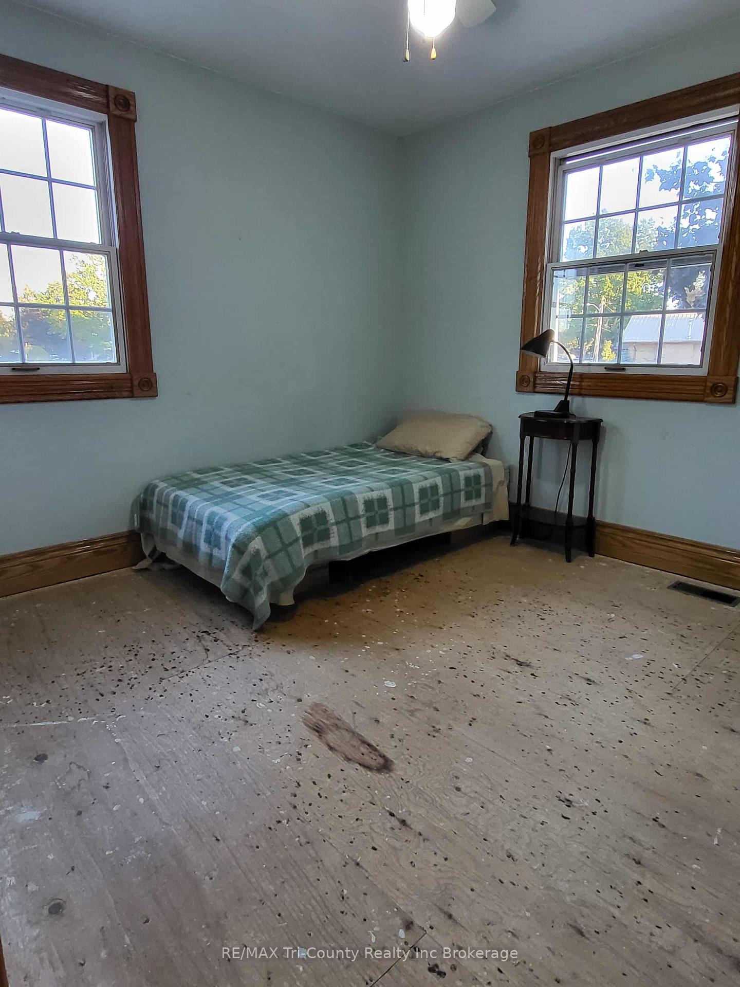 Photo 10 of 7 Glenridge Road, Tillsonburg — HOMEH