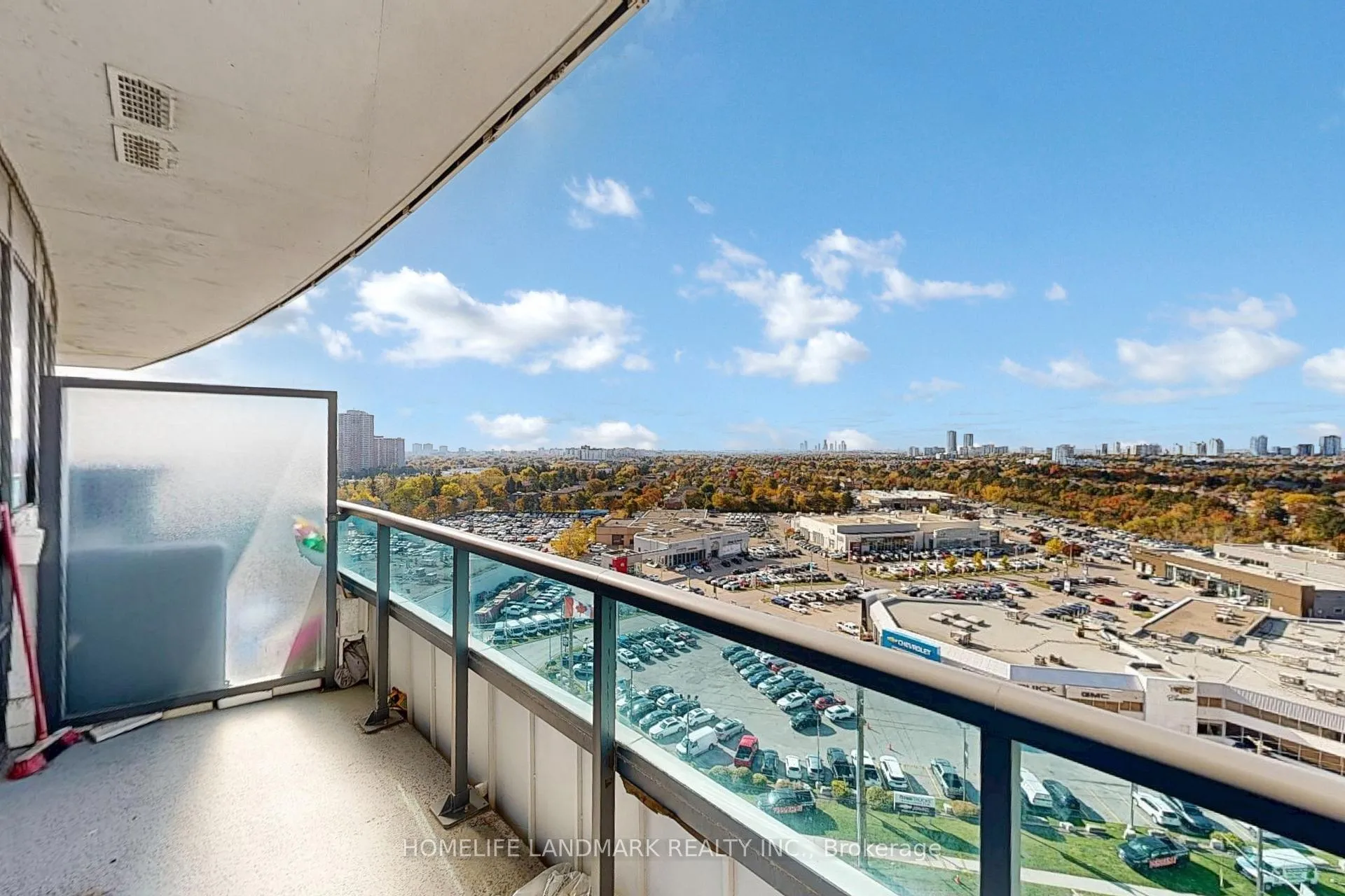 Photo 23 of Unit 1123, 7161 Yonge Street, Markham, Grandview — HOMEH