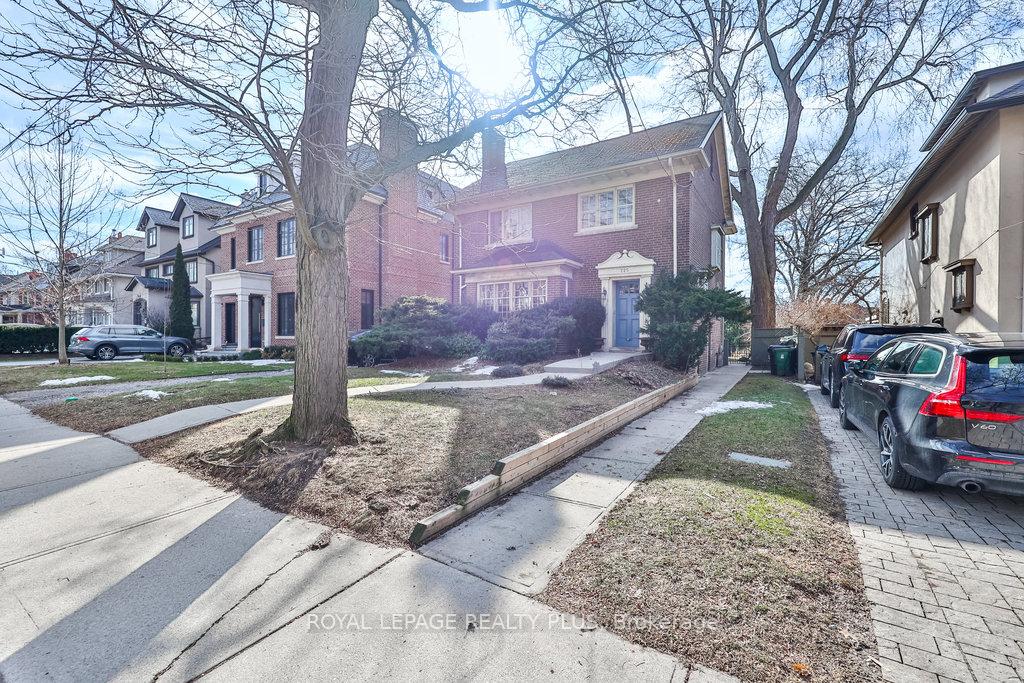 Photo 3 of 225 Glenrose Avenue, Toronto, Rosedale-Moore Park — HOMEH