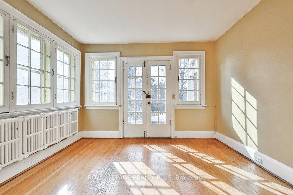 Photo 10 of 225 Glenrose Avenue, Toronto, Rosedale-Moore Park — HOMEH
