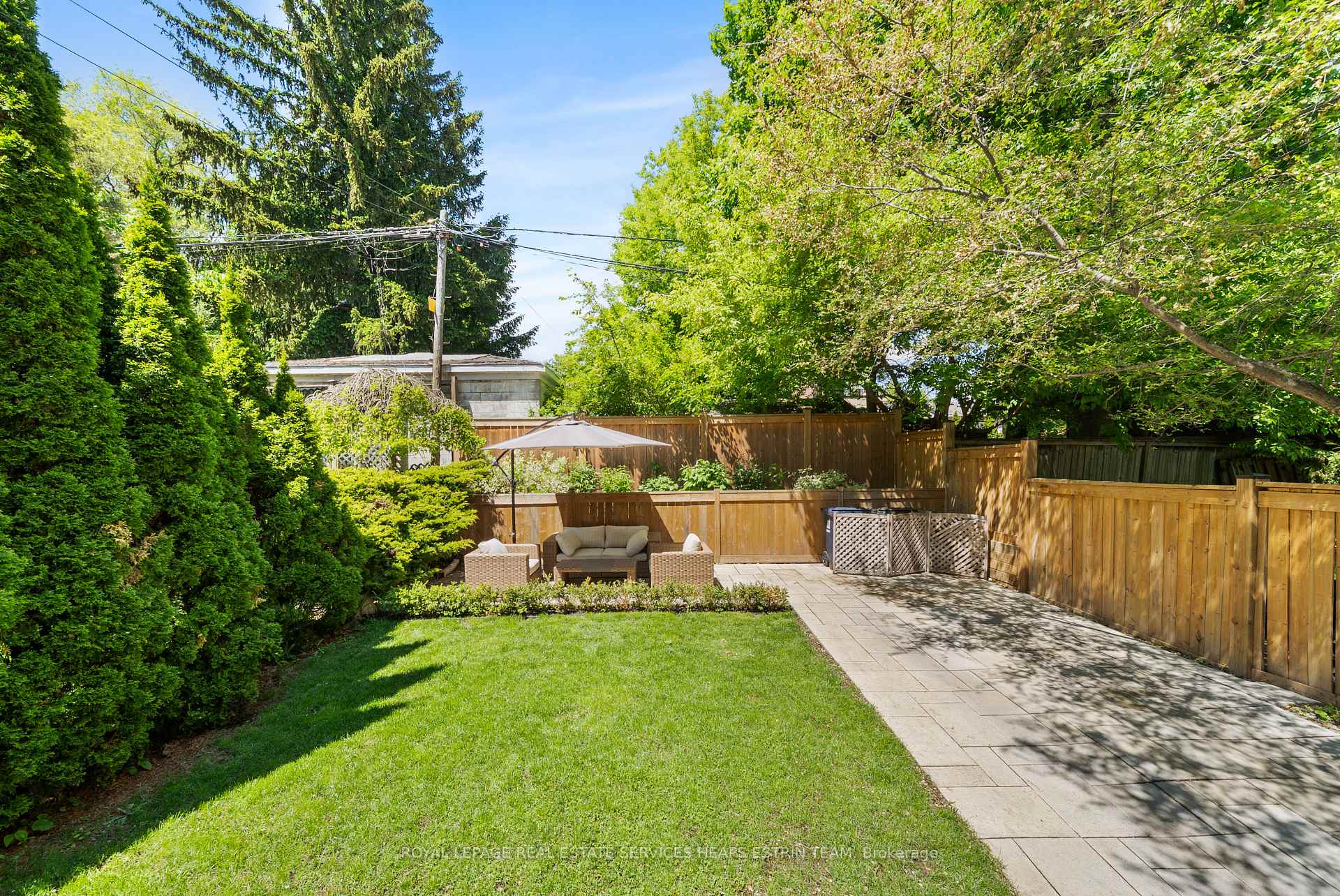 Photo 29 of 20 Elvina Gardens, Toronto, Mount Pleasant East — HOMEH