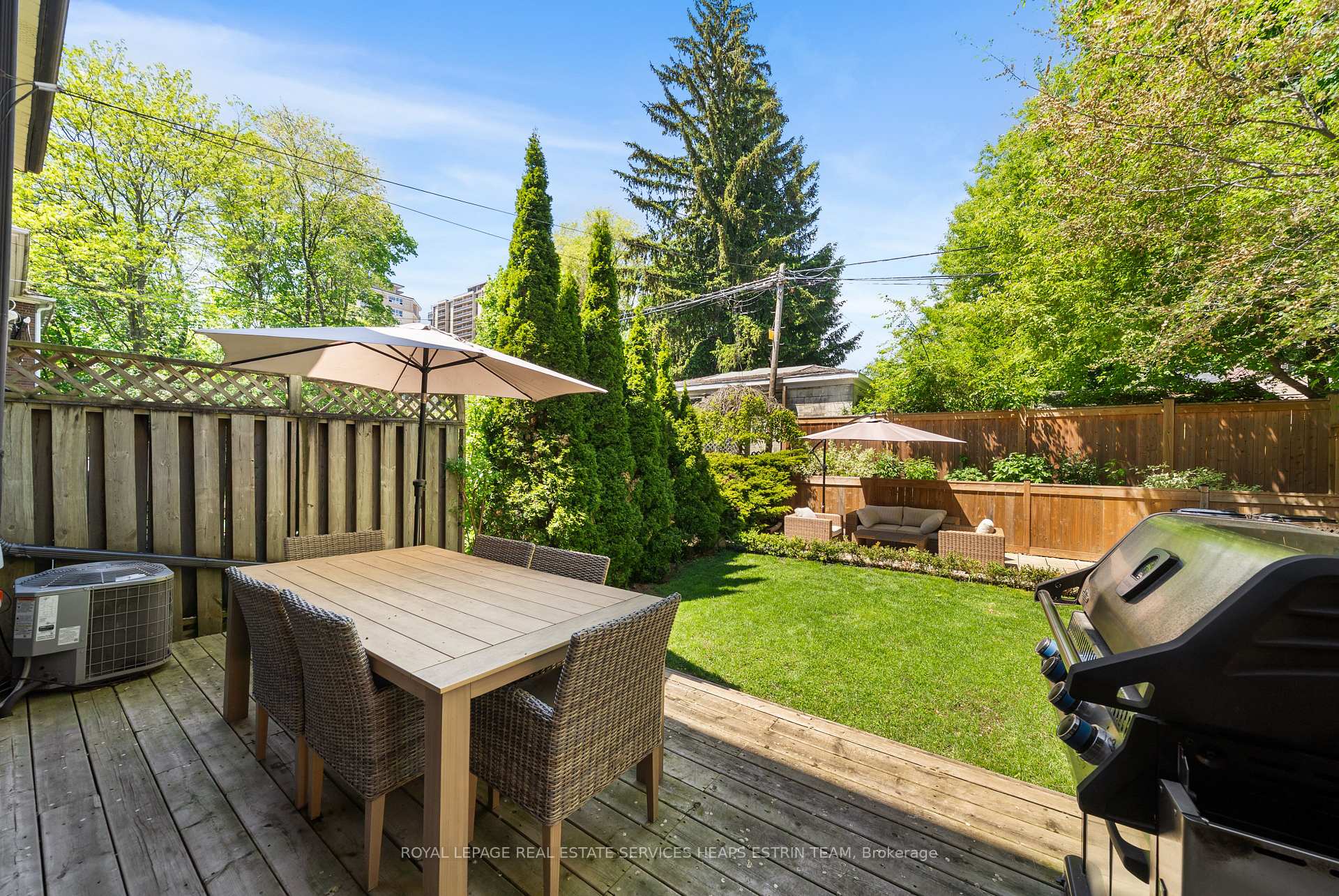 Photo 30 of 20 Elvina Gardens, Toronto, Mount Pleasant East — HOMEH