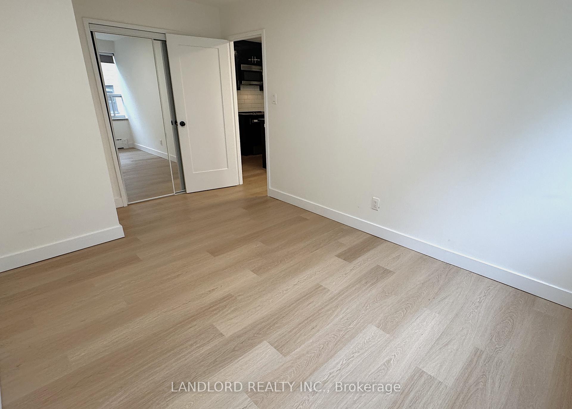 Photo 9 of Unit 308, 420 Eglinton Avenue E, Toronto, Mount Pleasant East — HOMEH