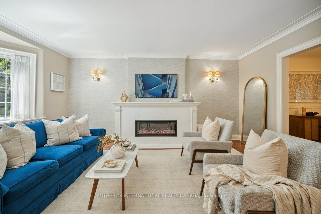 Photo 6 of 147 Bessborough Drive, Toronto, Leaside — HOMEH