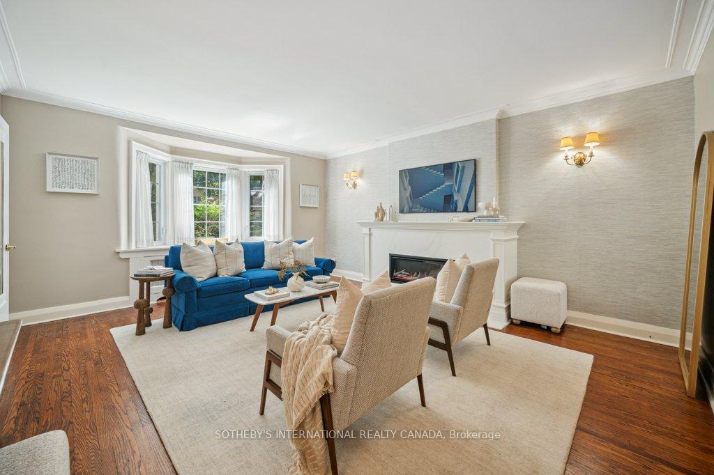 Photo 7 of 147 Bessborough Drive, Toronto, Leaside — HOMEH