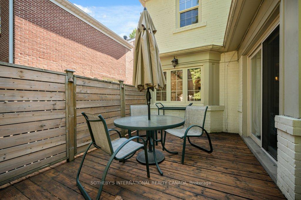 Photo 31 of 147 Bessborough Drive, Toronto, Leaside — HOMEH