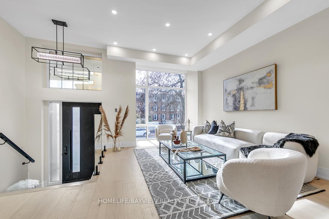 Photo 5 of 690 Merton Street, Toronto, Mount Pleasant East — HOMEH