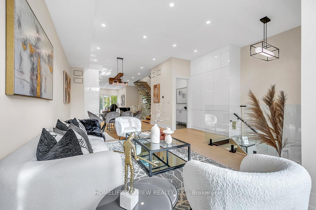 Photo 6 of 690 Merton Street, Toronto, Mount Pleasant East — HOMEH