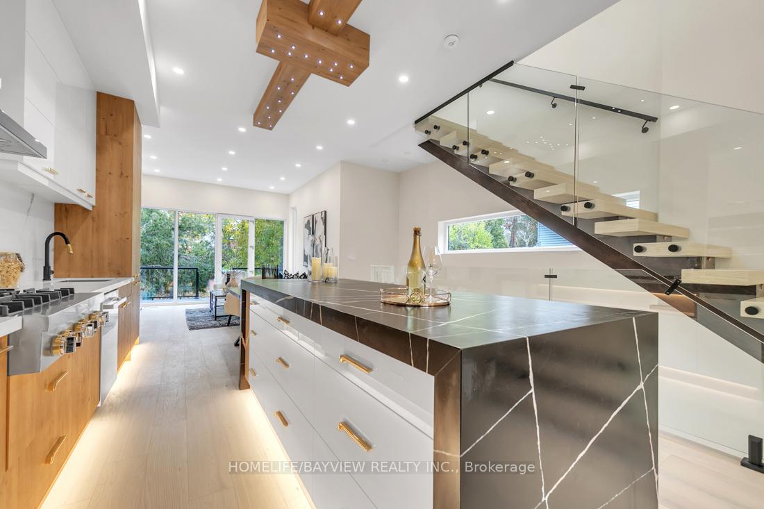 Photo 13 of 690 Merton Street, Toronto, Mount Pleasant East — HOMEH