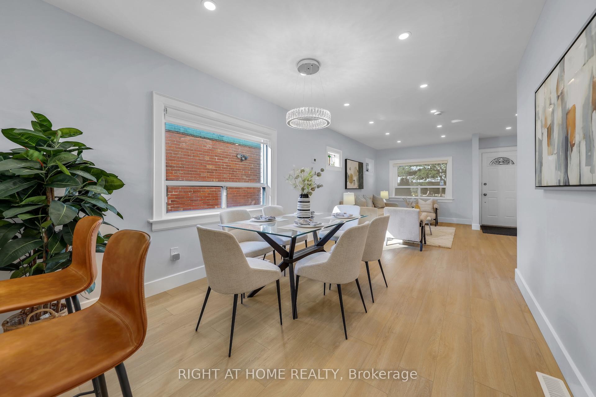 Photo 8 of 977 Broadview Avenue, Toronto, Broadview North — HOMEH