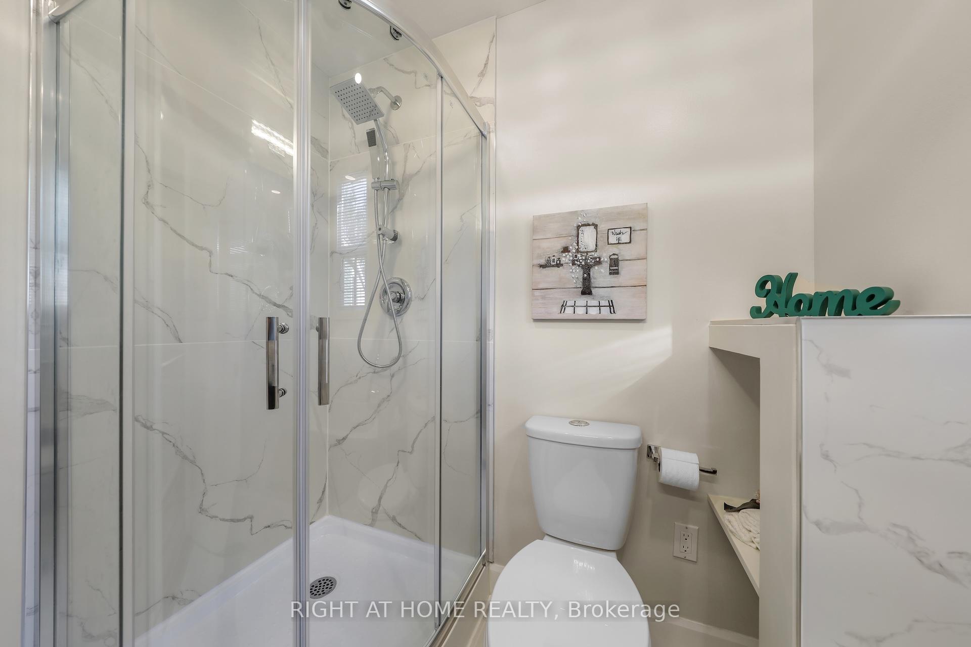 Photo 14 of 977 Broadview Avenue, Toronto, Broadview North — HOMEH