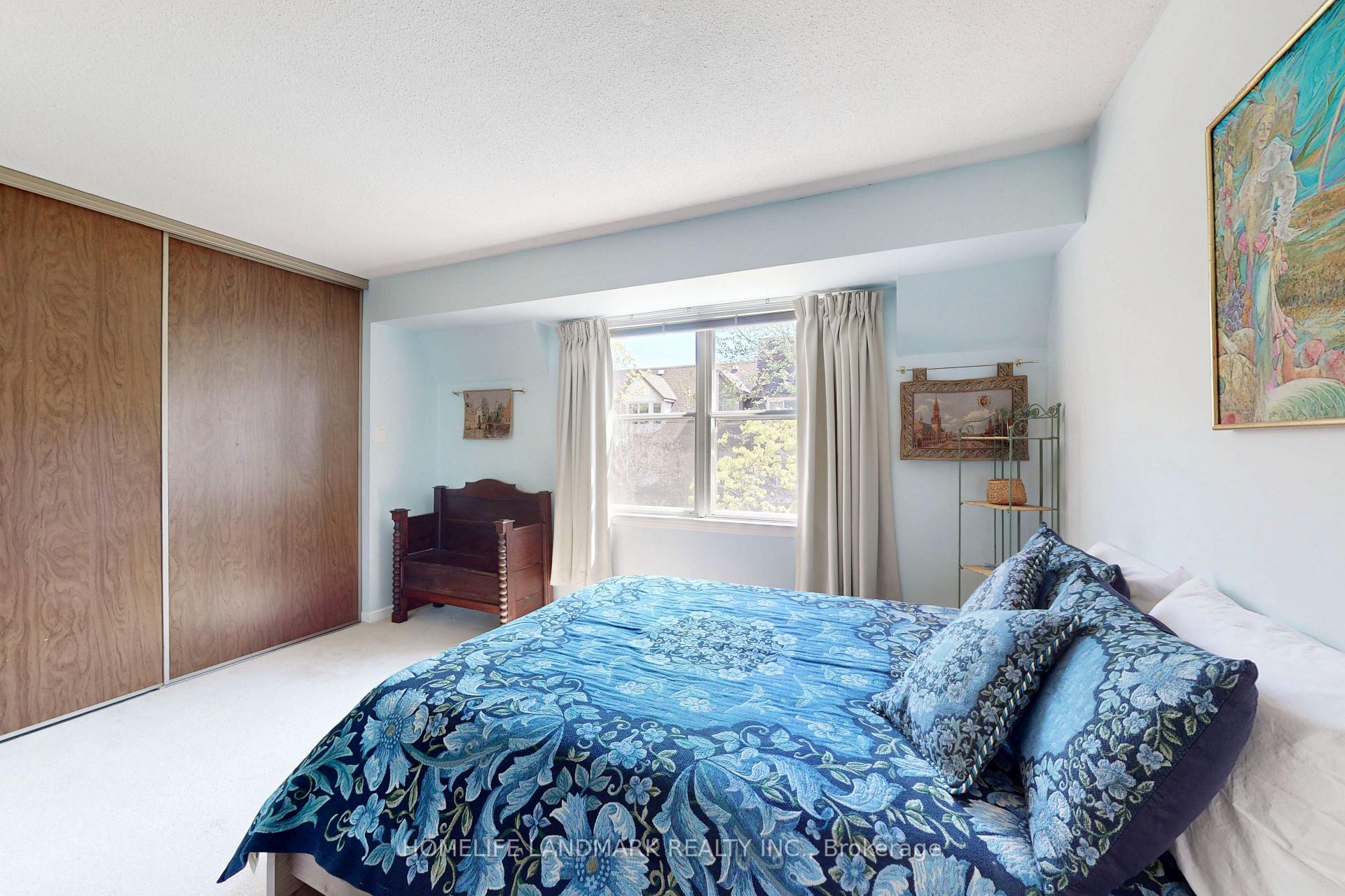 Photo 11 of 4 Longboat Avenue, Toronto, Waterfront Communities — HOMEH