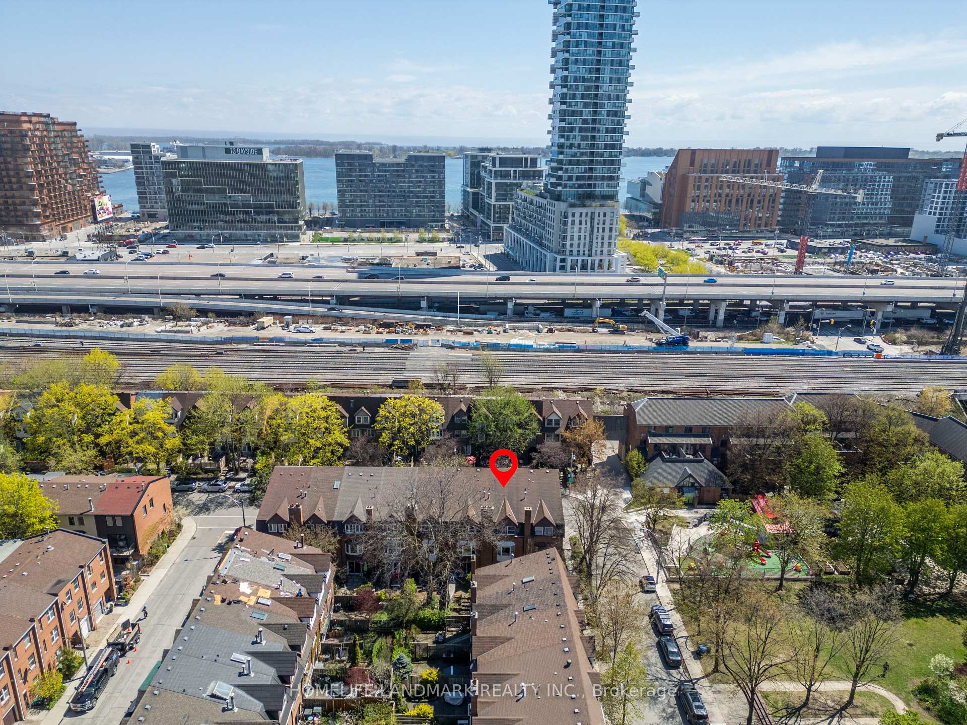 Photo 27 of 4 Longboat Avenue, Toronto, Waterfront Communities — HOMEH