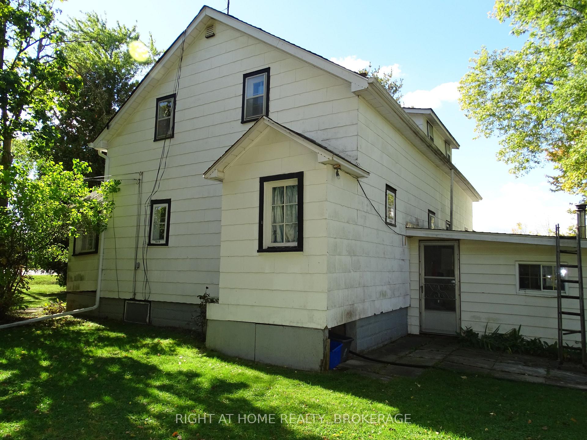 Photo 16 of 72 Bridge Street W, Thorold, Hurricane/Merrittville — HOMEH