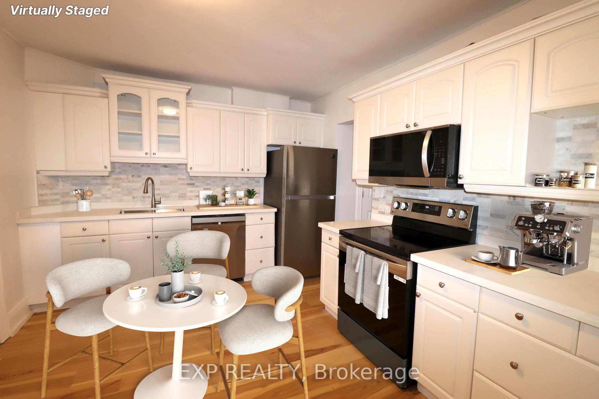 Photo 3 of 342 Eglinton Avenue E, Toronto, Mount Pleasant East — HOMEH
