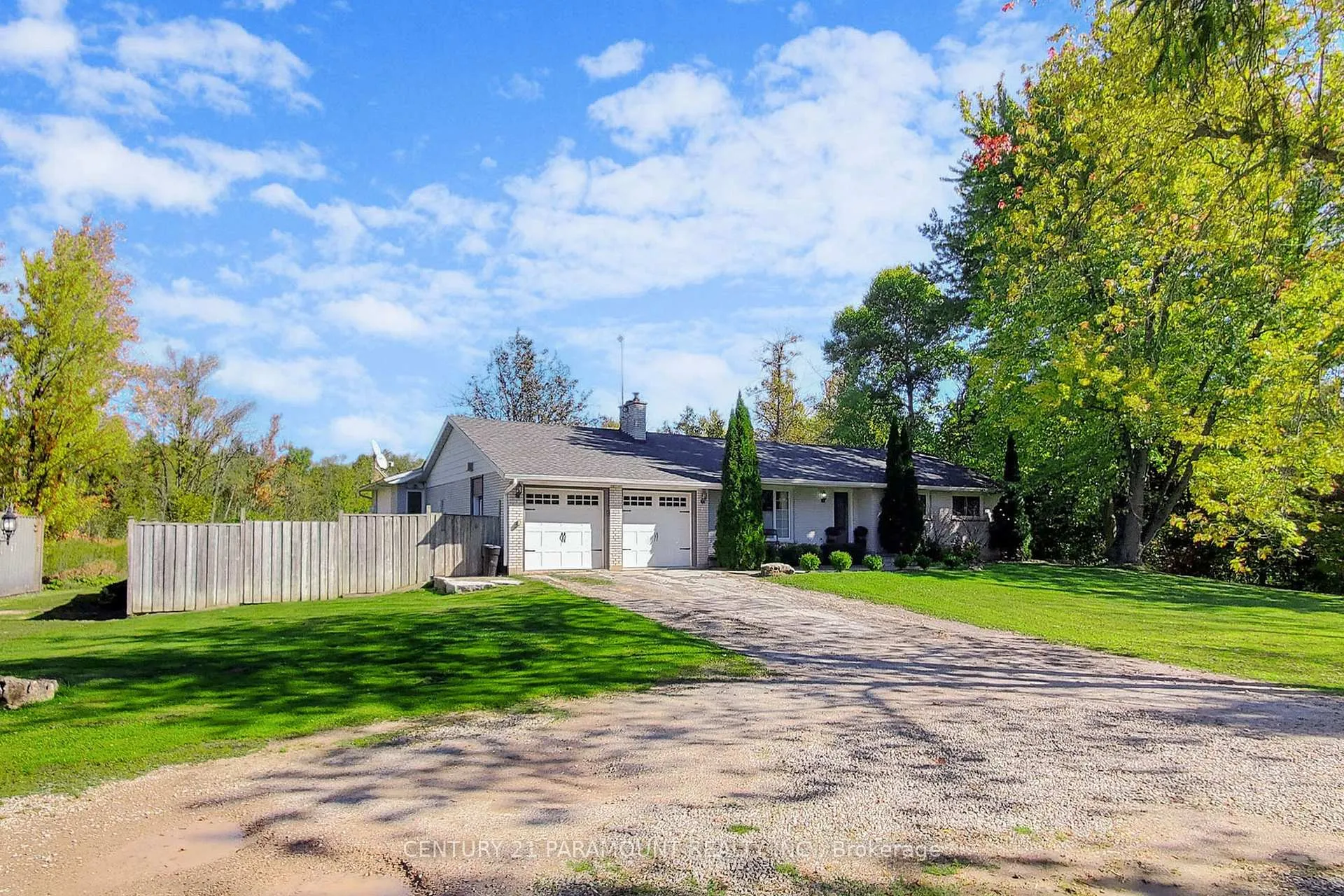 Photo 2 of 4983 Ninth Line, Erin, Rural Erin — HOMEH
