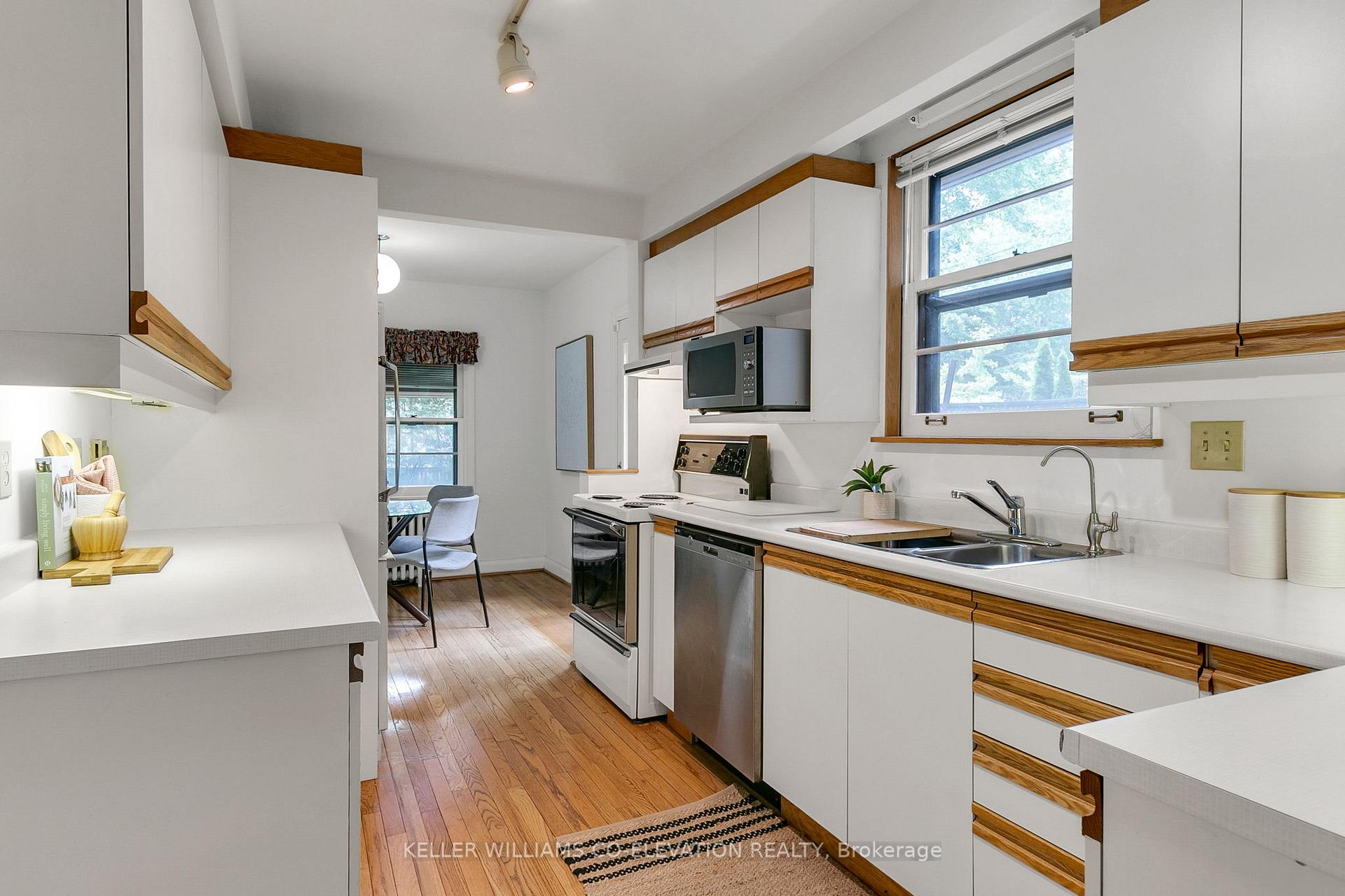 Photo 16 of 7 Annesley Avenue, Toronto, Leaside — HOMEH