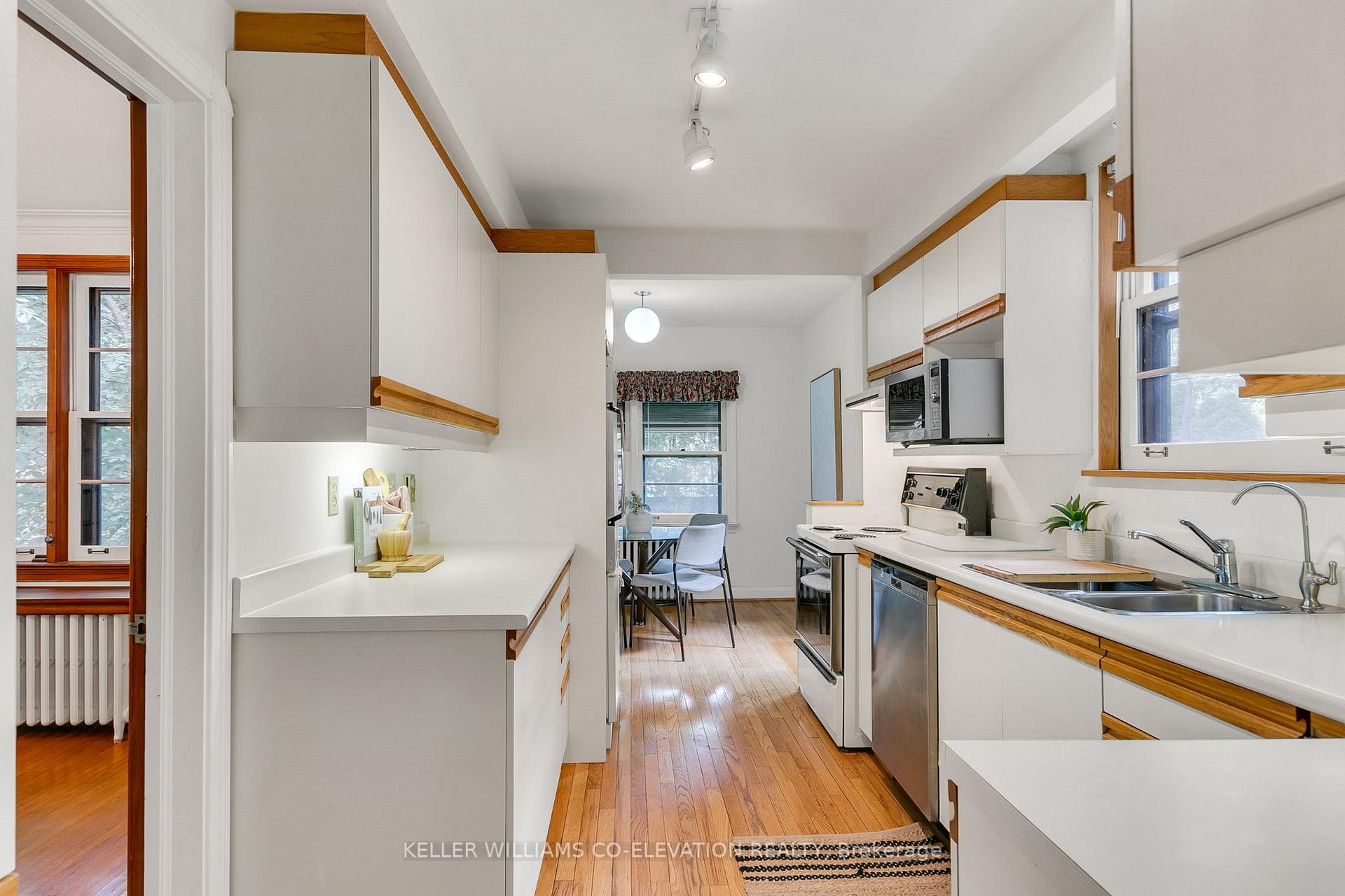 Photo 21 of 7 Annesley Avenue, Toronto, Leaside — HOMEH