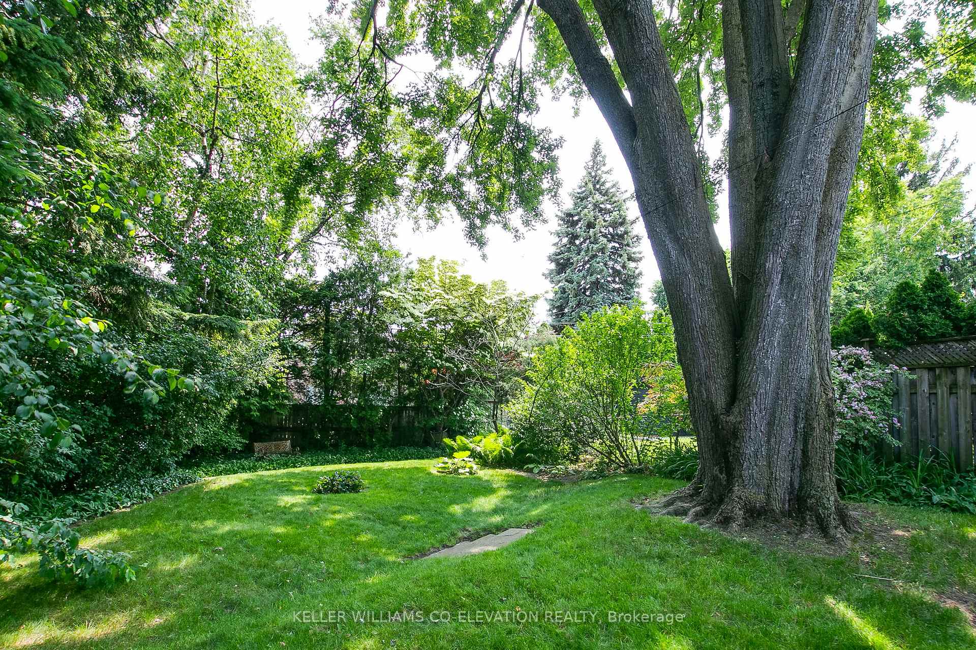 Photo 43 of 7 Annesley Avenue, Toronto, Leaside — HOMEH