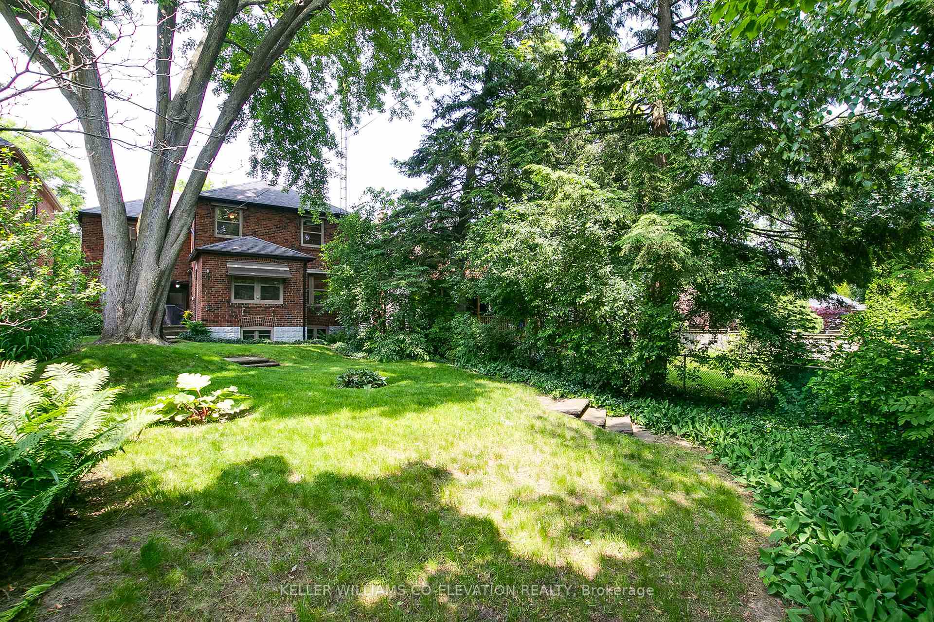 Photo 45 of 7 Annesley Avenue, Toronto, Leaside — HOMEH