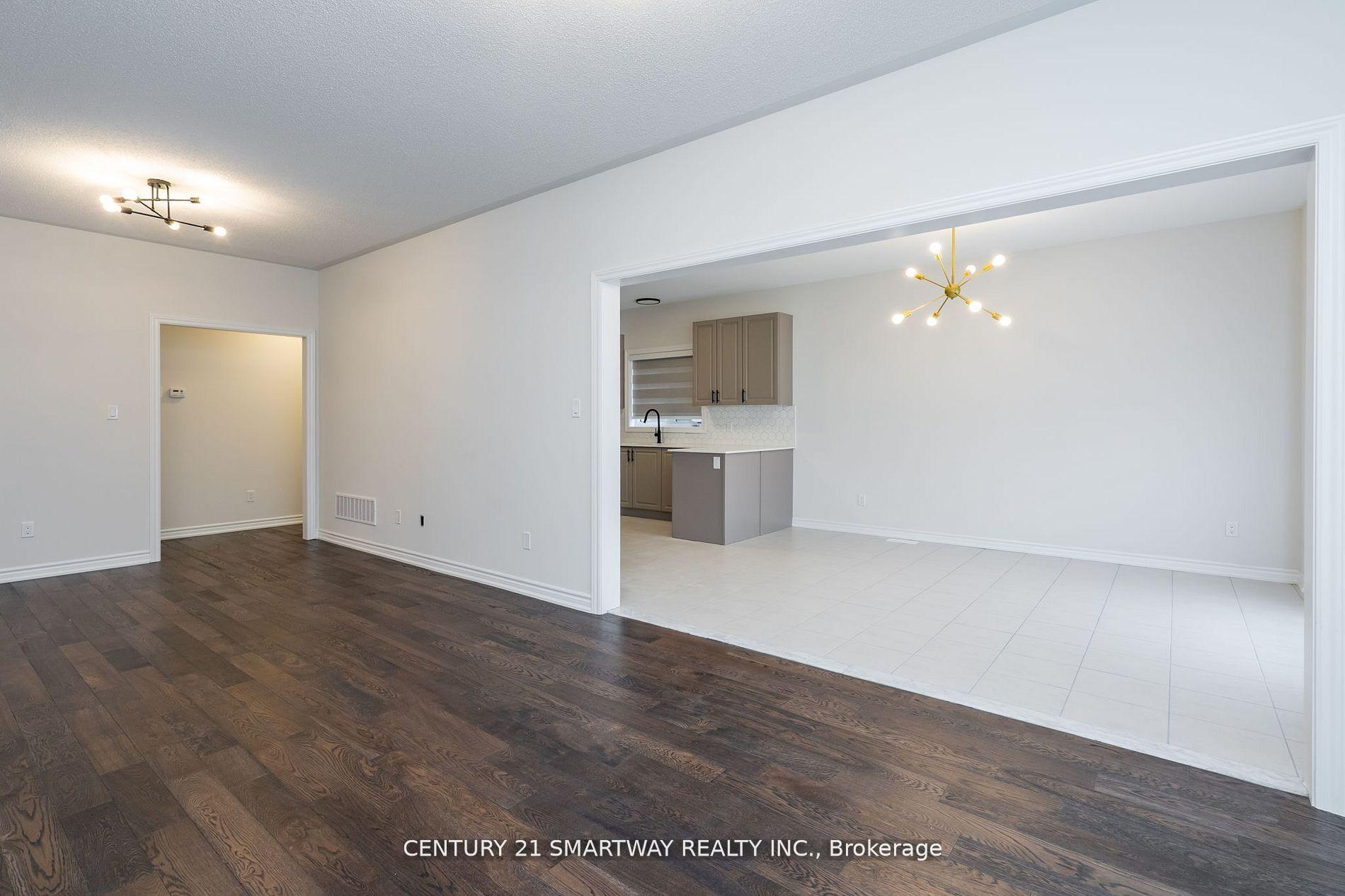 Photo 10 of 26 Huntsworth Avenue, Thorold, Thorold Downtown — HOMEH