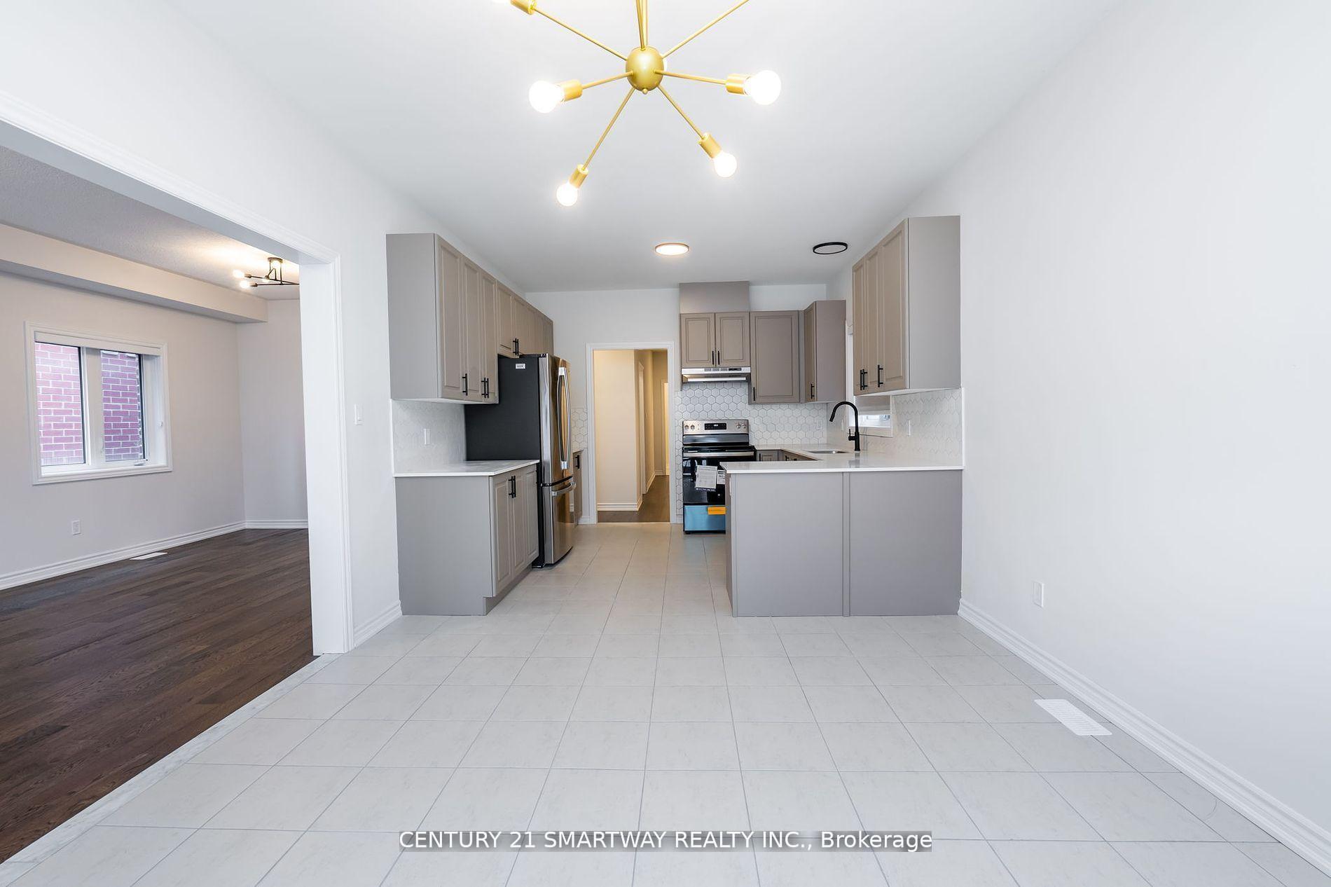 Photo 12 of 26 Huntsworth Avenue, Thorold, Thorold Downtown — HOMEH