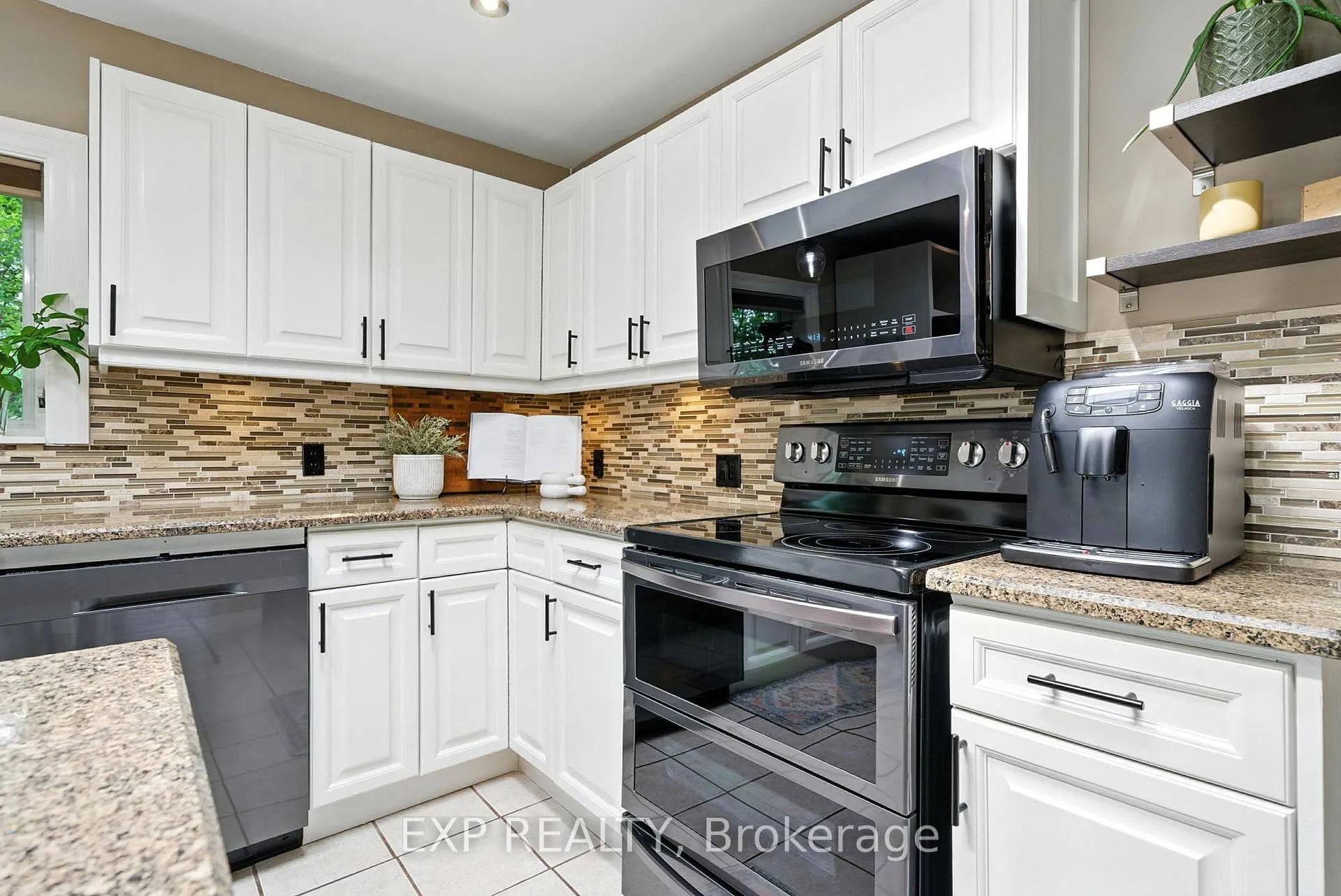 Photo 12 of 290 Marlbank Road, Tweed, Hungerford (Twp) — HOMEH