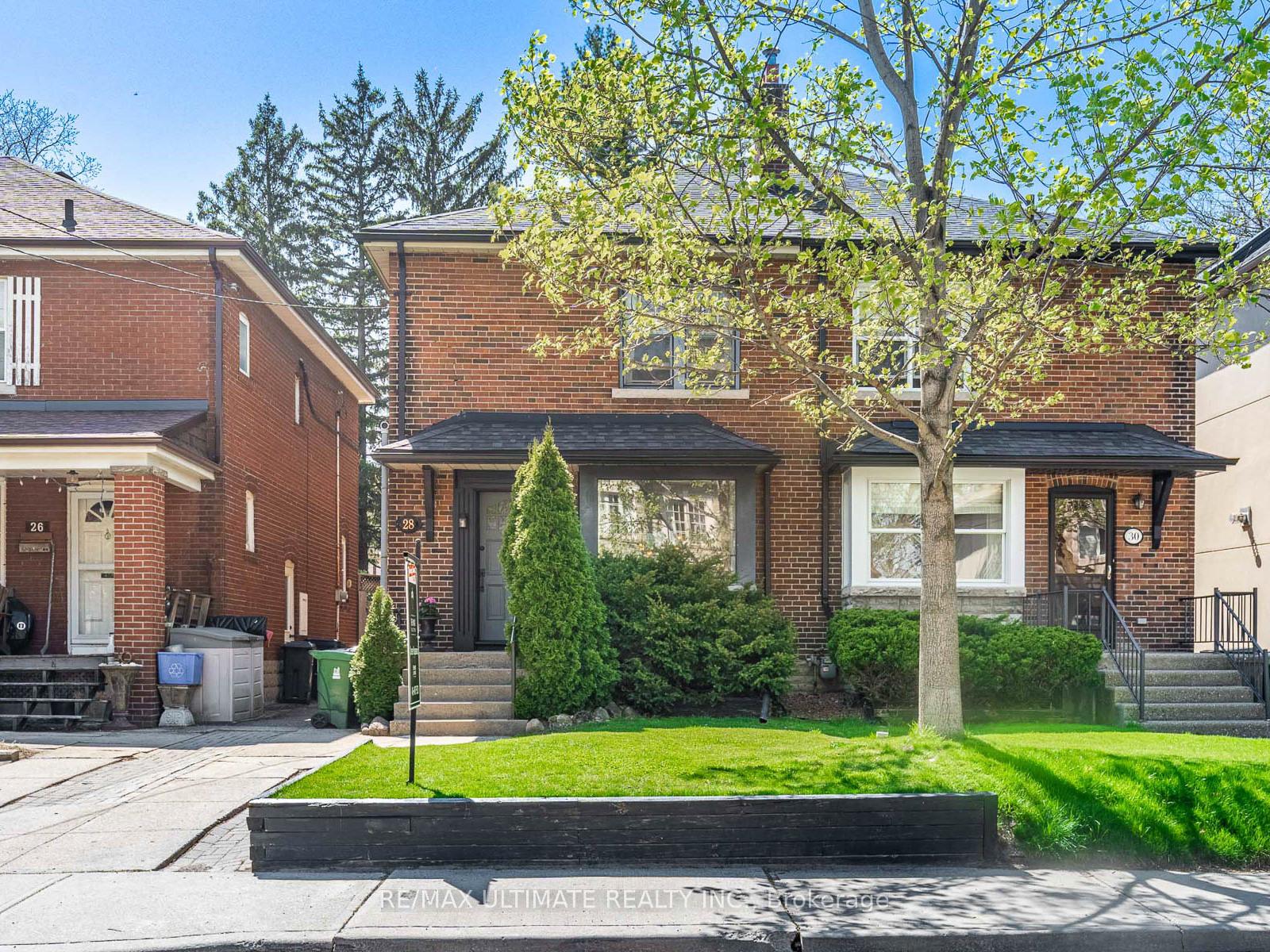 Photo 2 of 28 Banff Road, Toronto, Mount Pleasant East — HOMEH