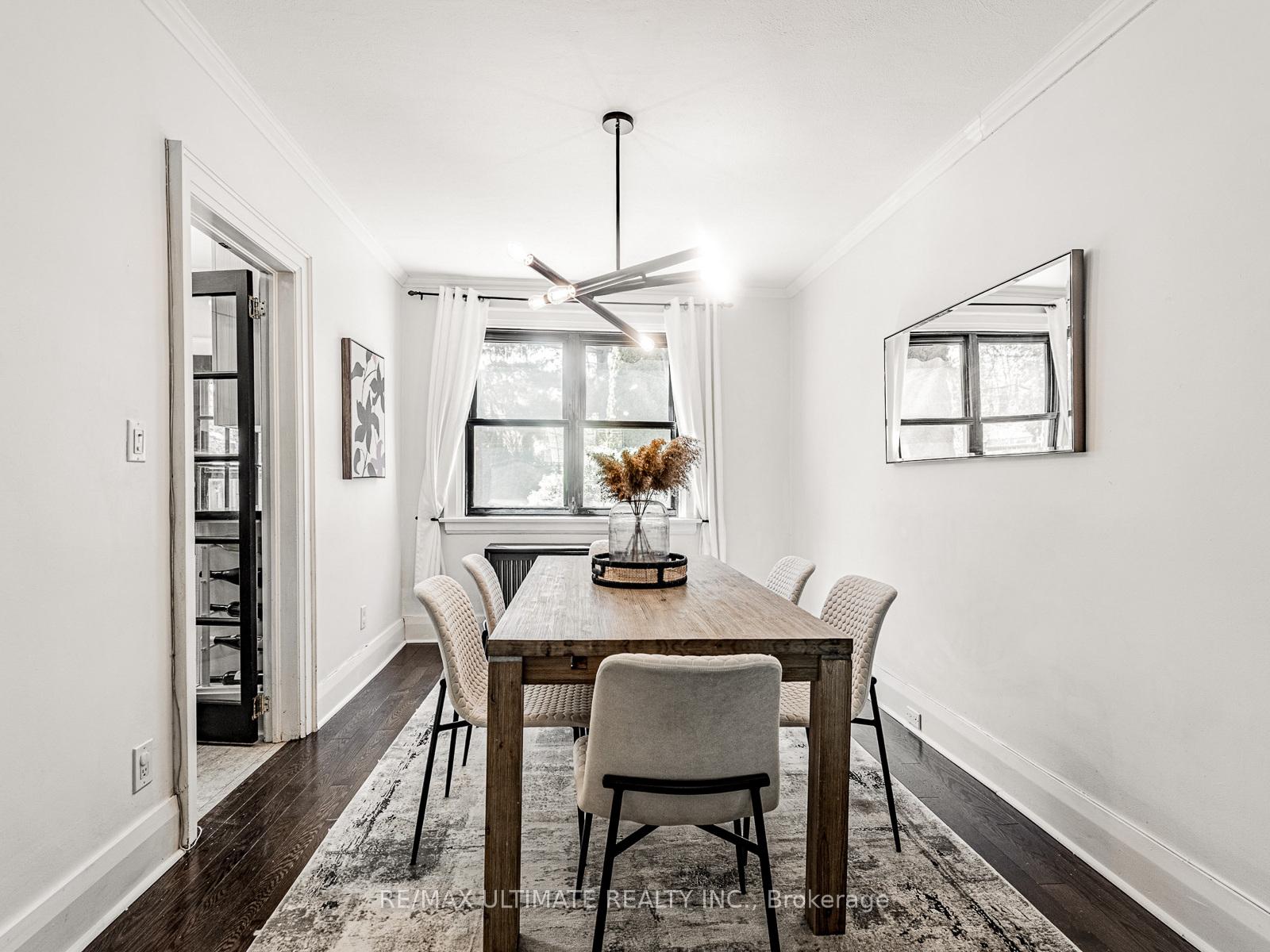 Photo 8 of 28 Banff Road, Toronto, Mount Pleasant East — HOMEH
