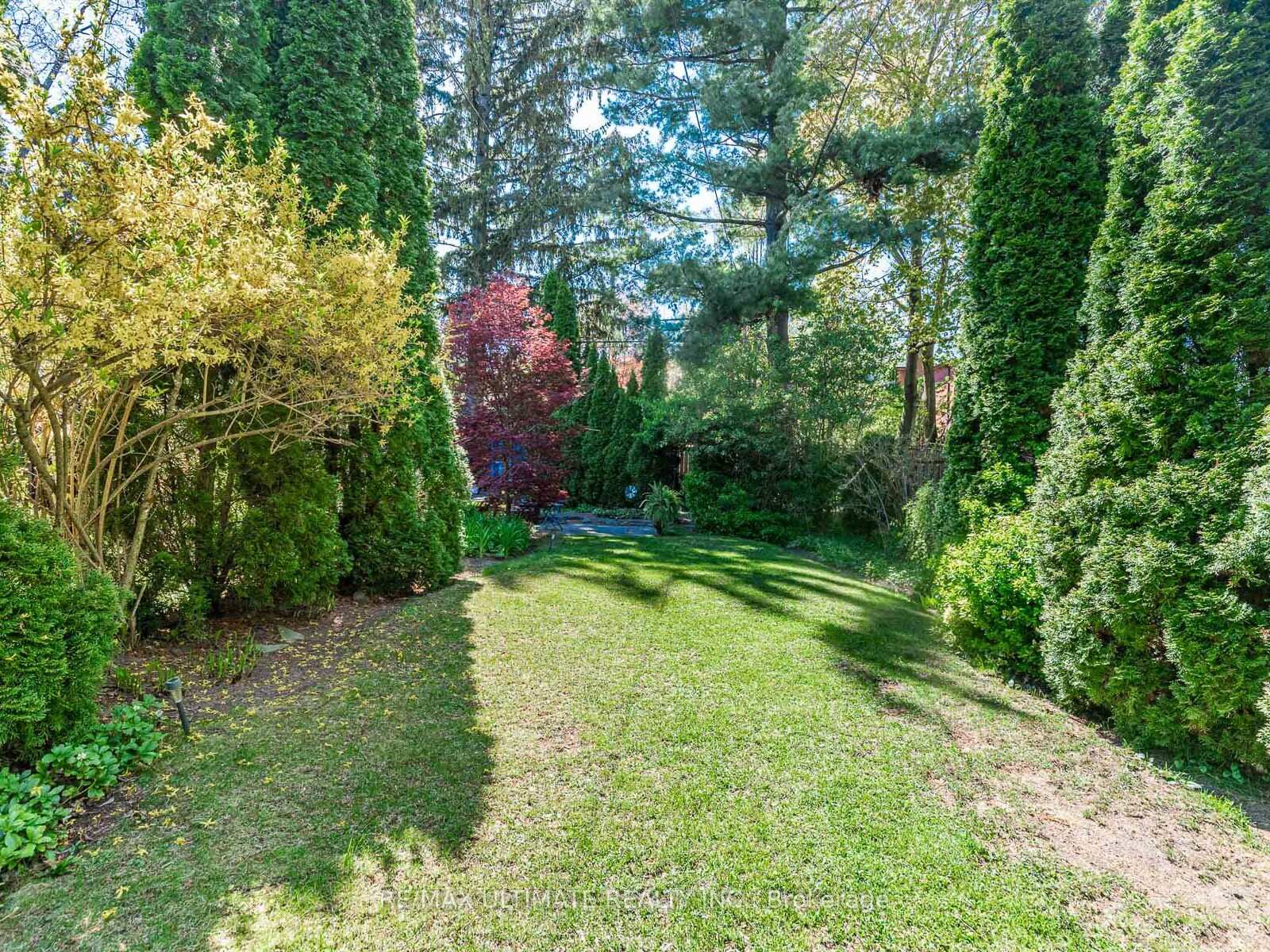 Photo 27 of 28 Banff Road, Toronto, Mount Pleasant East — HOMEH
