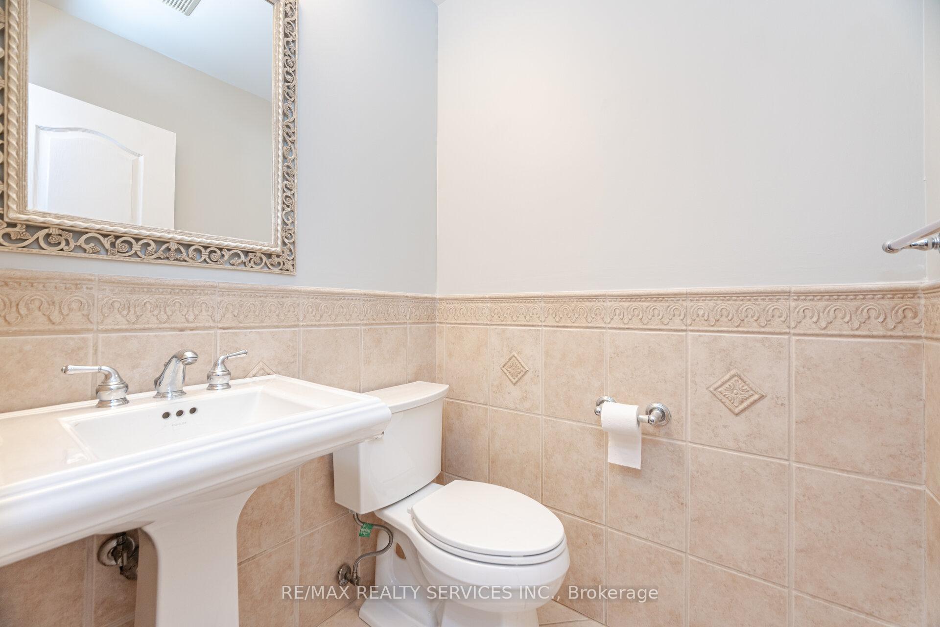 Photo 7 of 266 Airdrie Road, Toronto, Leaside — HOMEH