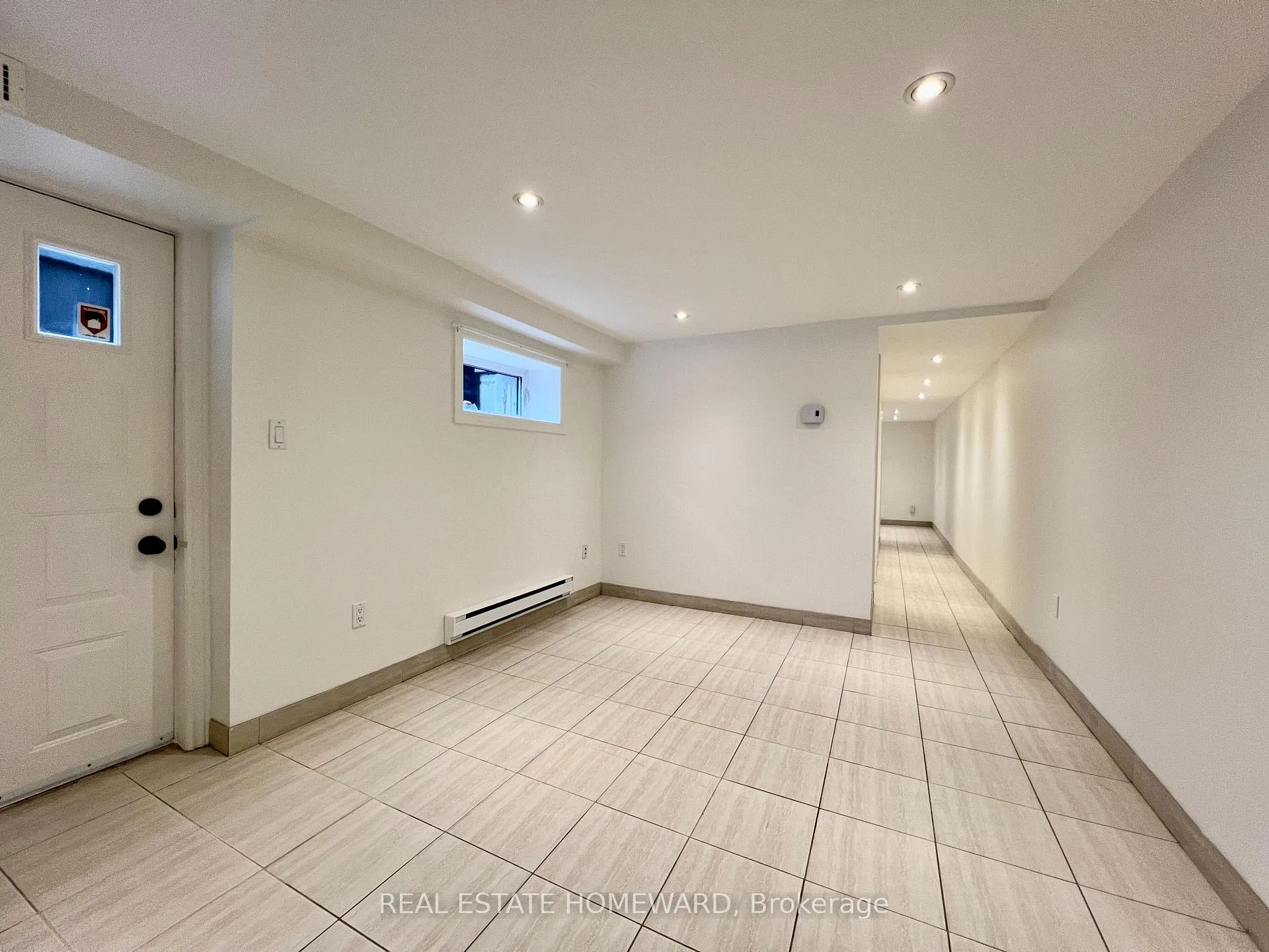 Photo 3 of Unit Lower, 220 Pape Avenue, Toronto, South Riverdale — HOMEH