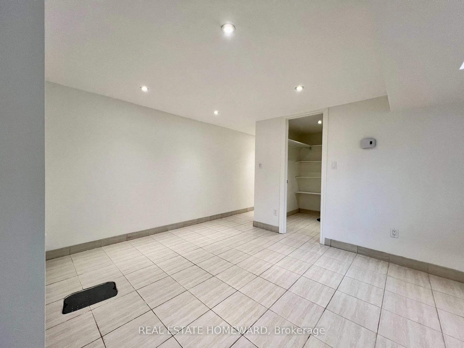 Photo 10 of Unit Lower, 220 Pape Avenue, Toronto, South Riverdale — HOMEH