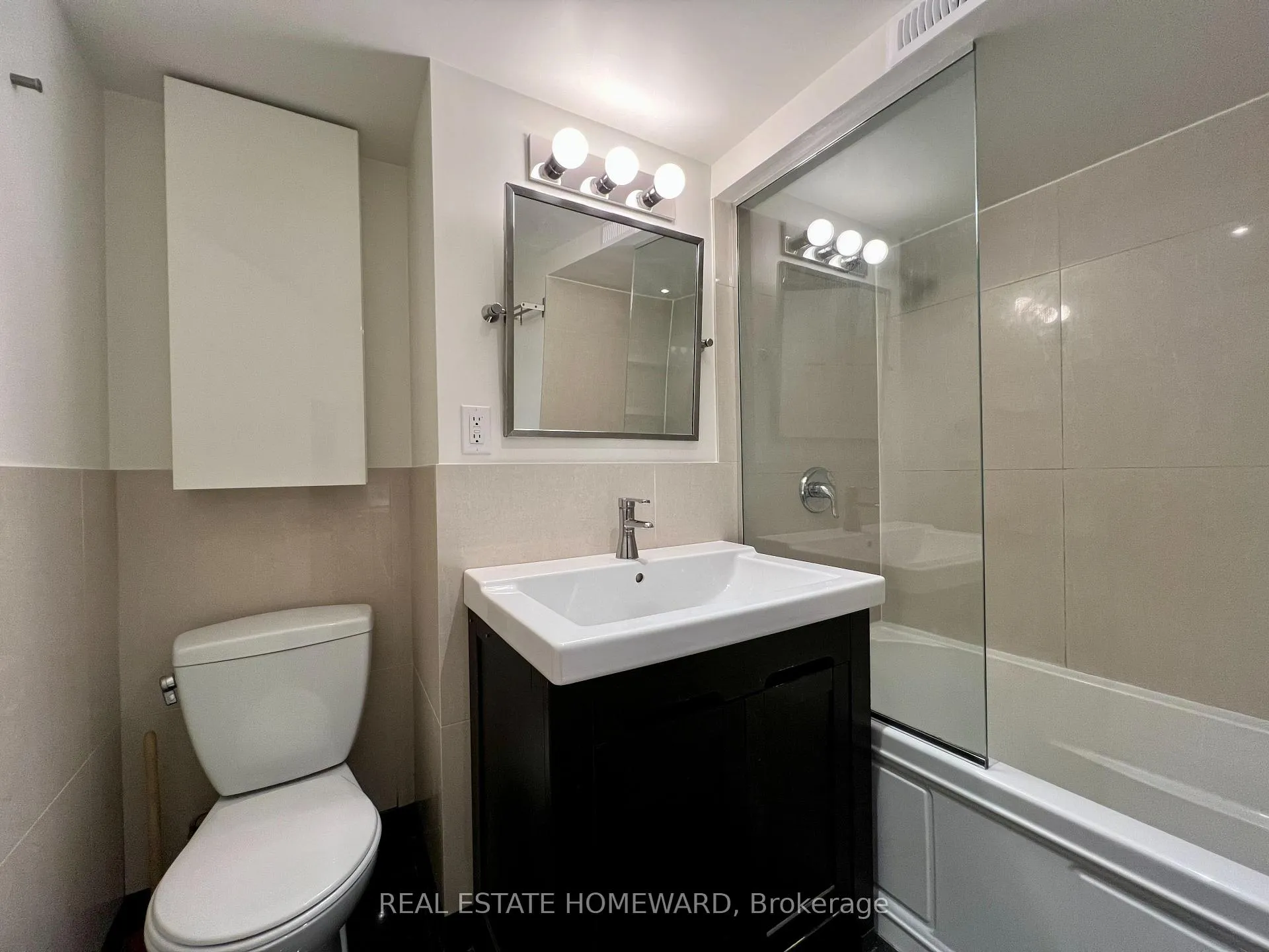 Photo 14 of Unit Lower, 220 Pape Avenue, Toronto, South Riverdale — HOMEH