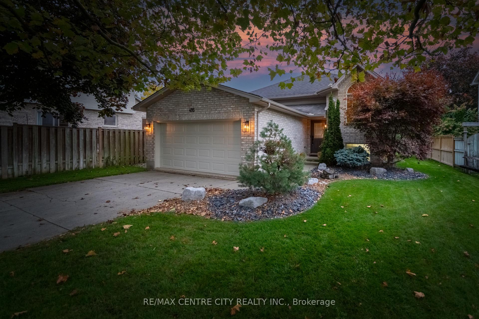 Front of 495 Riverview Drive