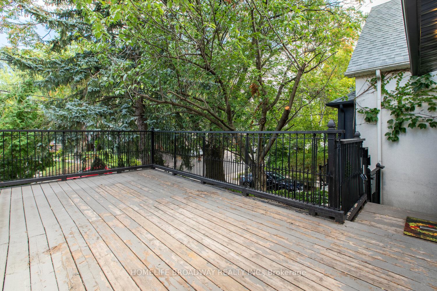 Photo 8 of 8 Walder Avenue, Toronto, Mount Pleasant East — HOMEH