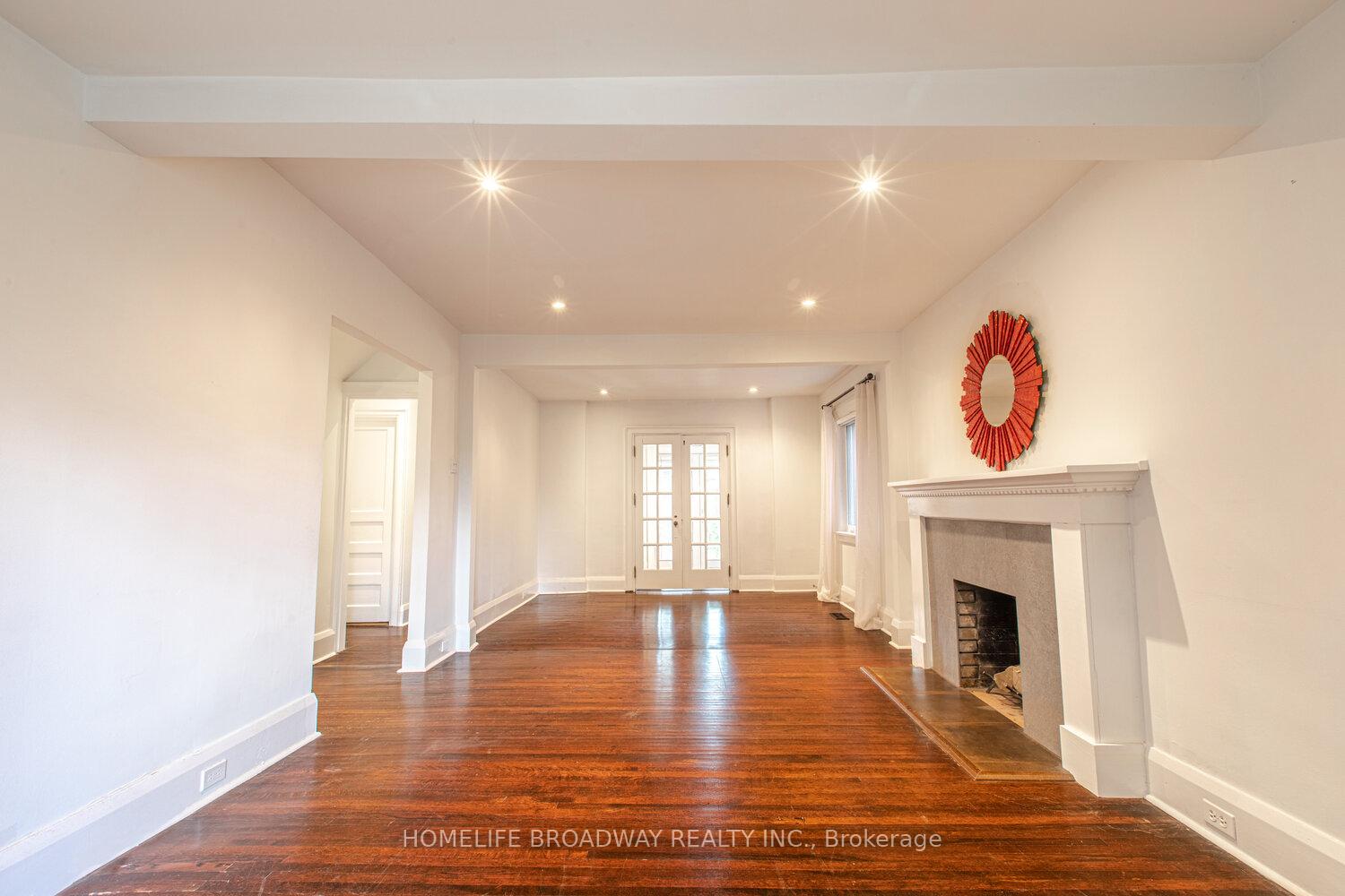 Photo 15 of 8 Walder Avenue, Toronto, Mount Pleasant East — HOMEH