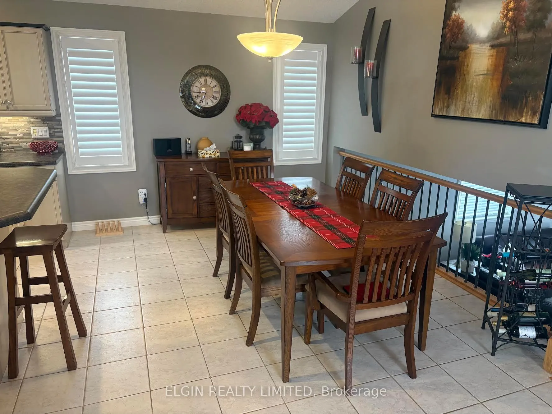 Photo 11 of 21 Oriole Lane, St. Thomas — HOMEH