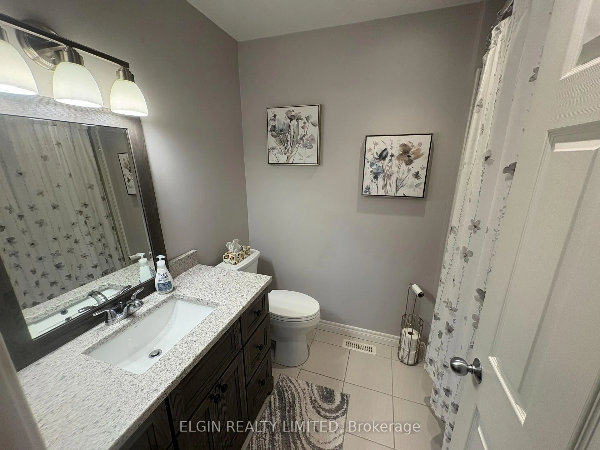 Photo 14 of 21 Oriole Lane, St. Thomas — HOMEH