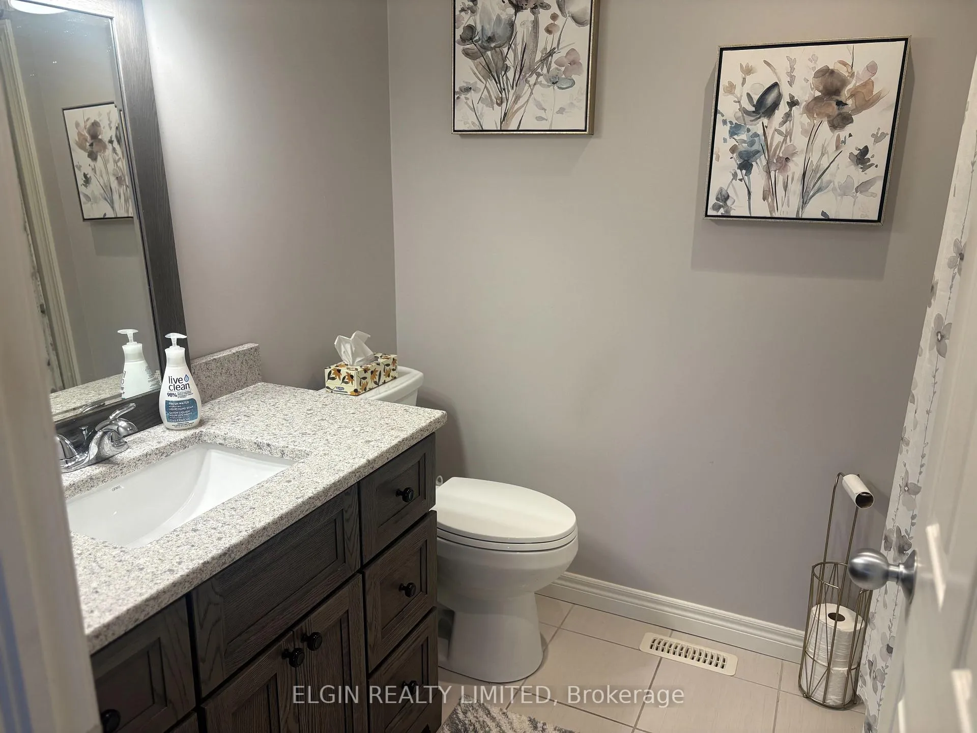 Photo 15 of 21 Oriole Lane, St. Thomas — HOMEH
