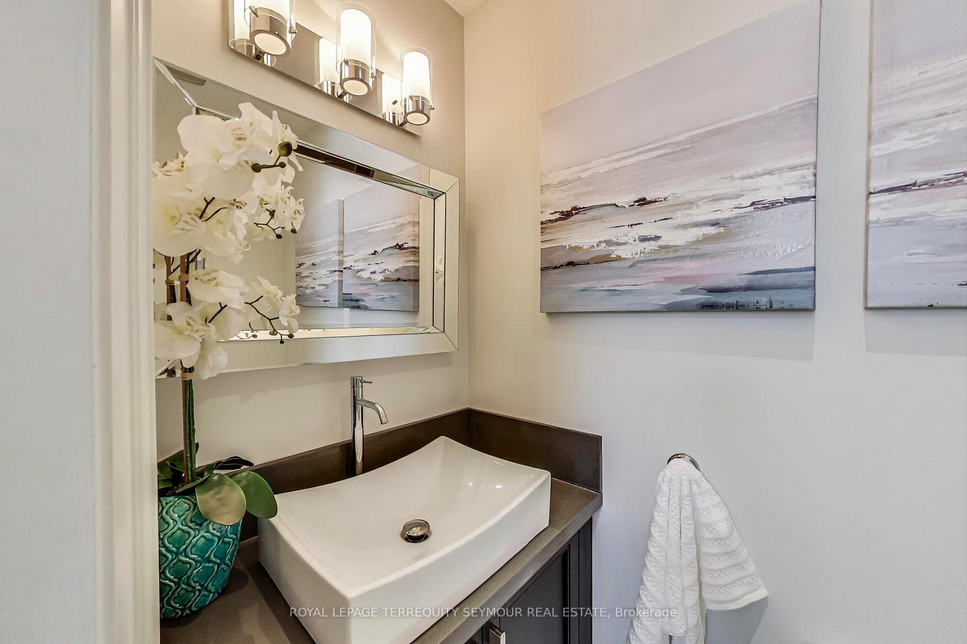 Photo 17 of 474 Sutherland Drive, Toronto, Leaside — HOMEH