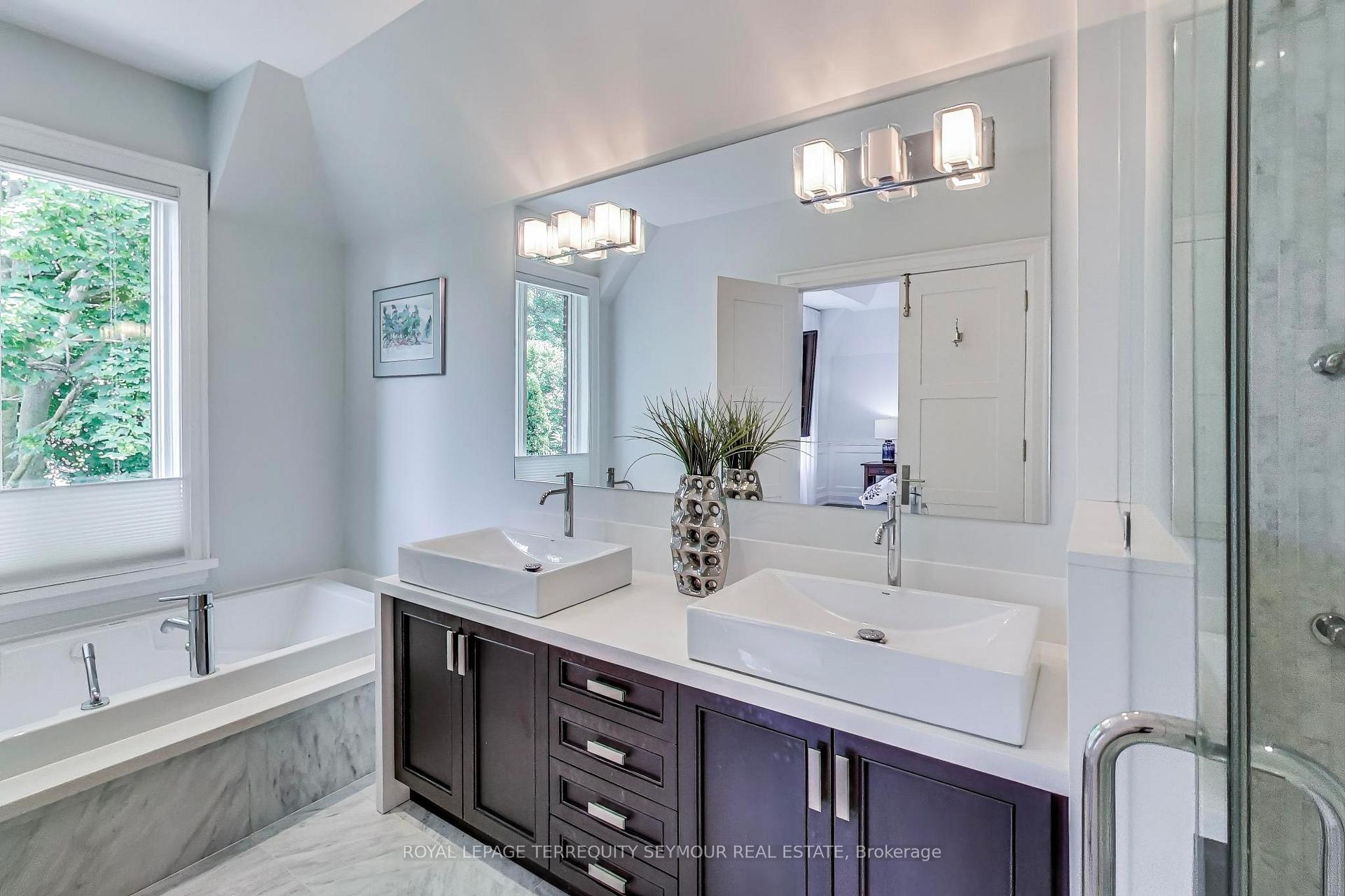Photo 23 of 474 Sutherland Drive, Toronto, Leaside — HOMEH