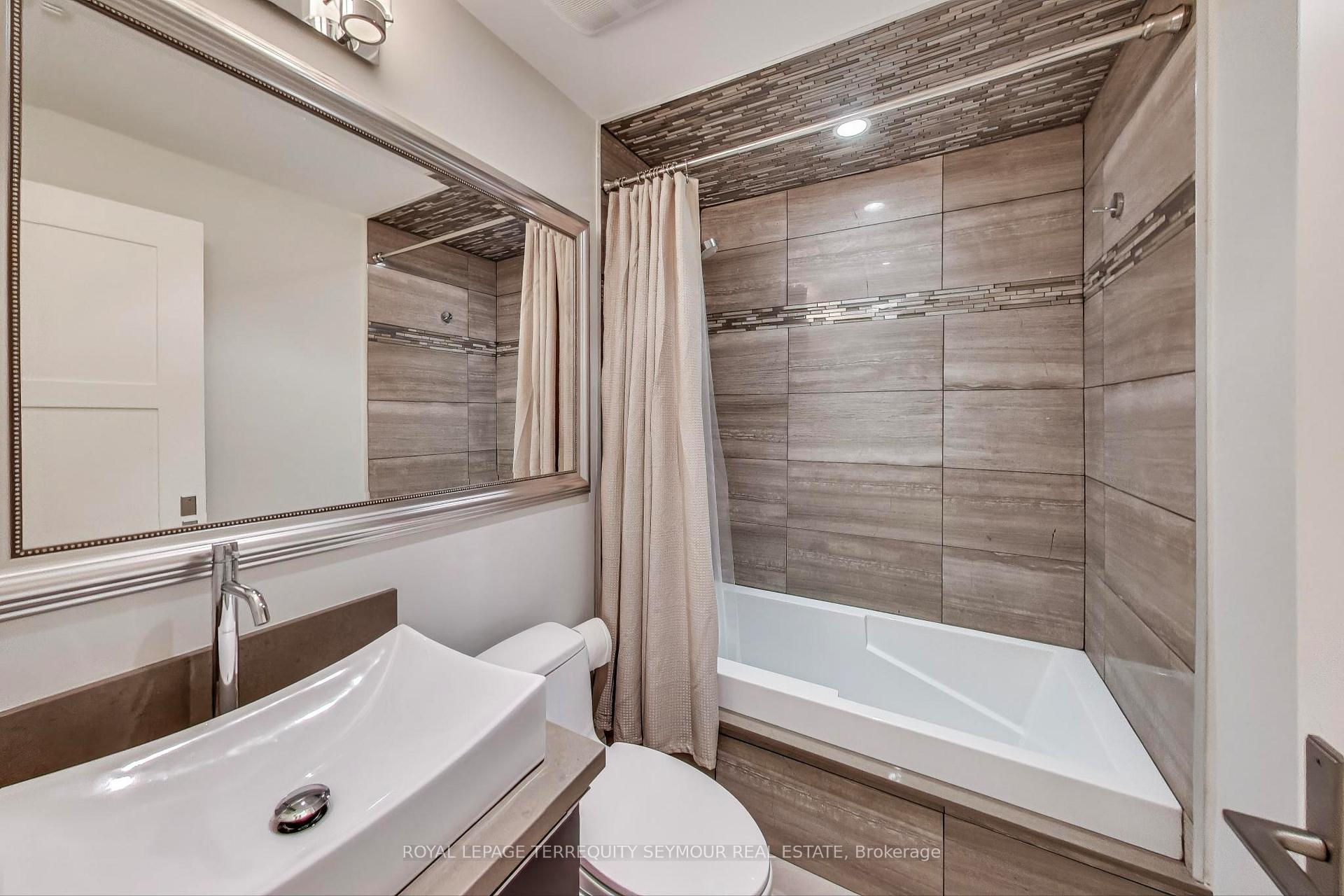 Photo 37 of 474 Sutherland Drive, Toronto, Leaside — HOMEH