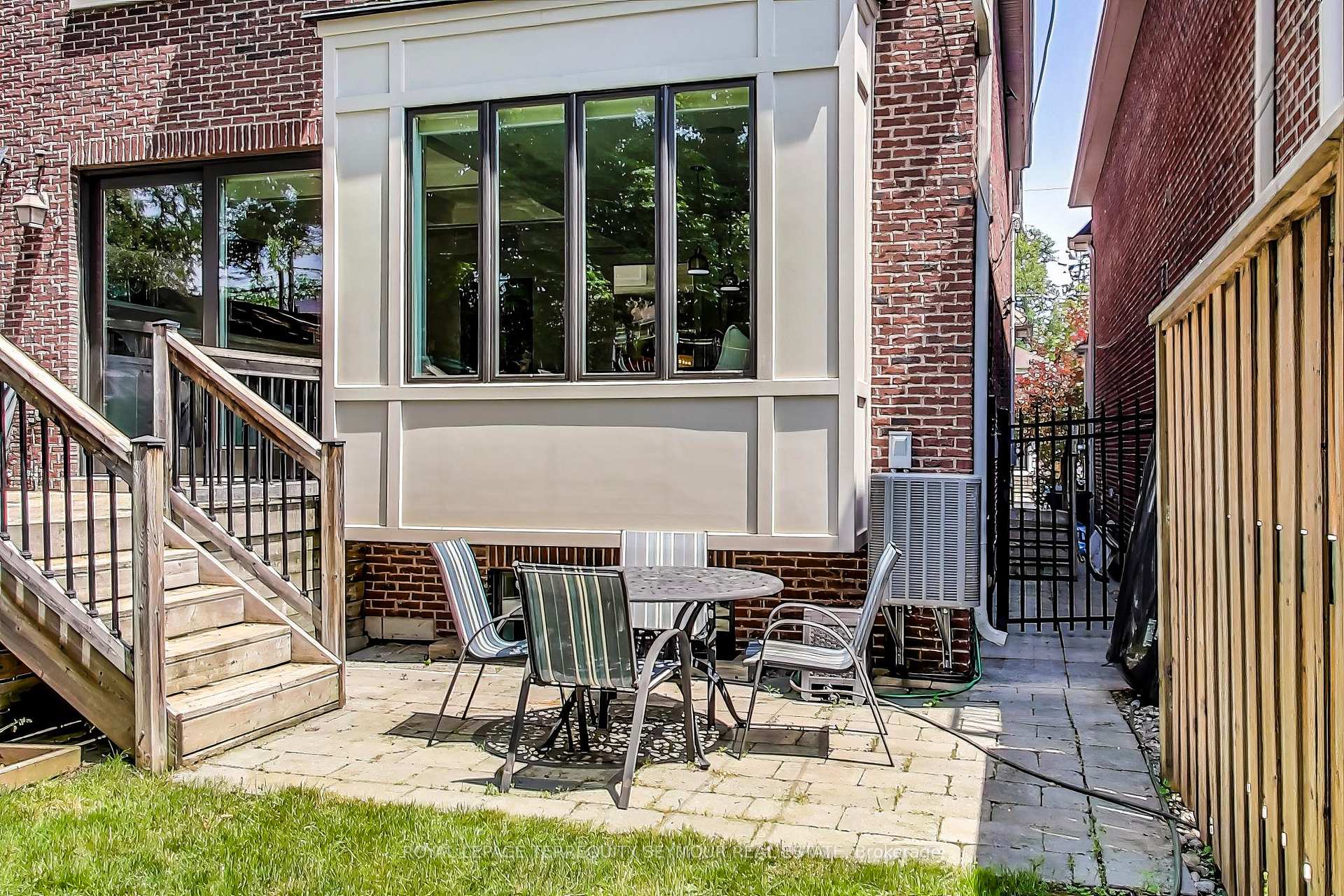 Photo 42 of 474 Sutherland Drive, Toronto, Leaside — HOMEH