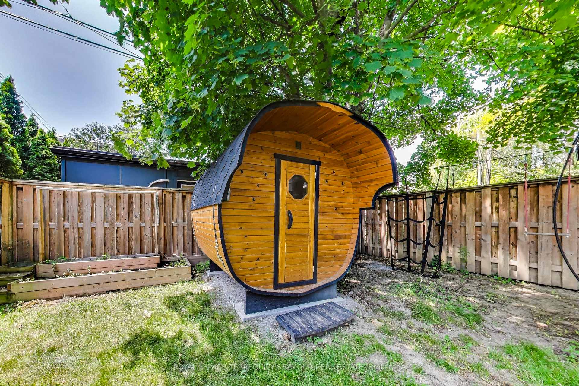 Photo 43 of 474 Sutherland Drive, Toronto, Leaside — HOMEH