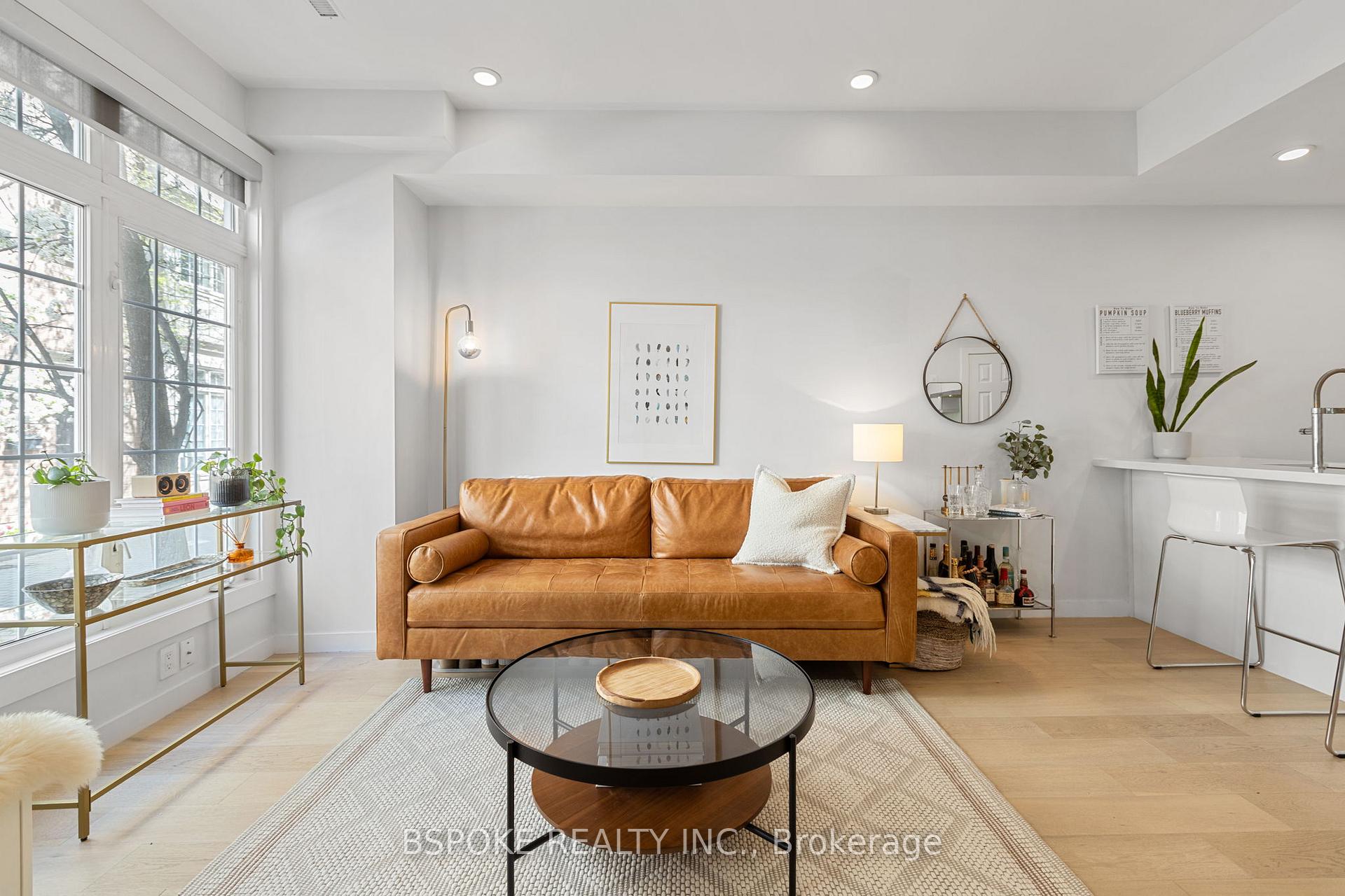 Photo 7 of Unit 3, 6 Wellesley Place, Toronto, North St. James Town — HOMEH