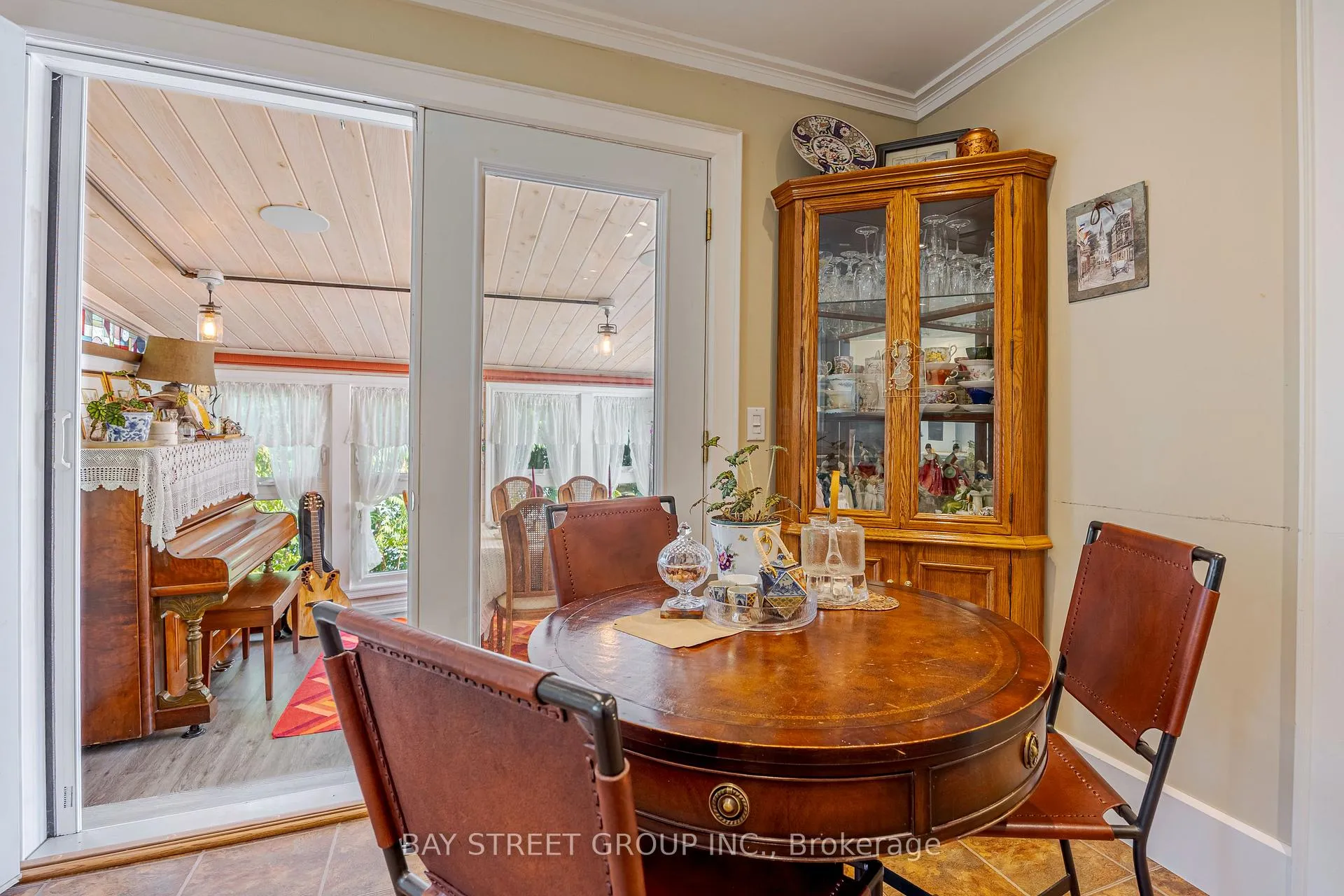 Photo 9 of 14 Marlatts Road, Thorold, Thorold Downtown — HOMEH
