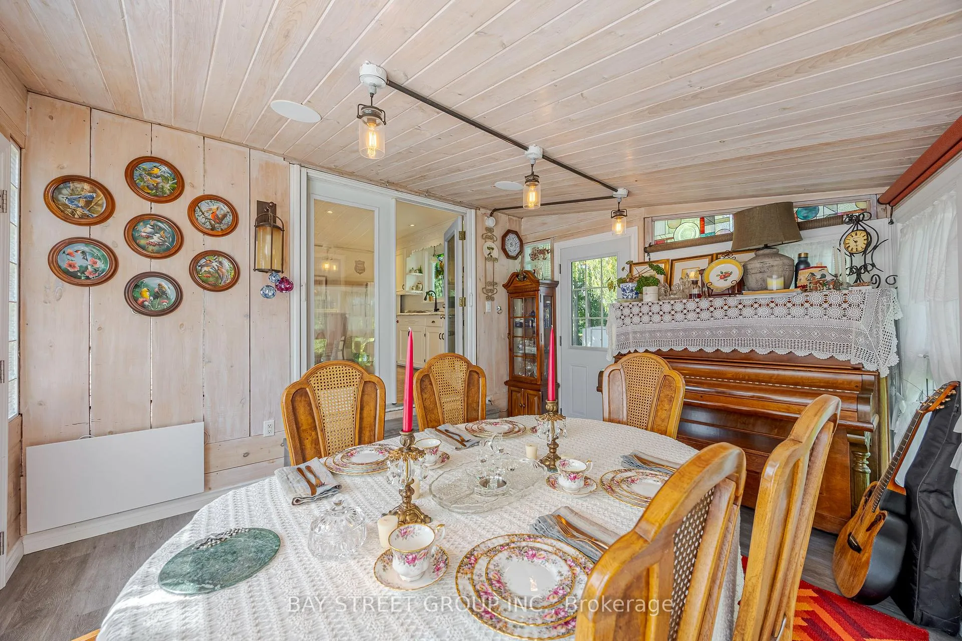 Photo 18 of 14 Marlatts Road, Thorold, Thorold Downtown — HOMEH