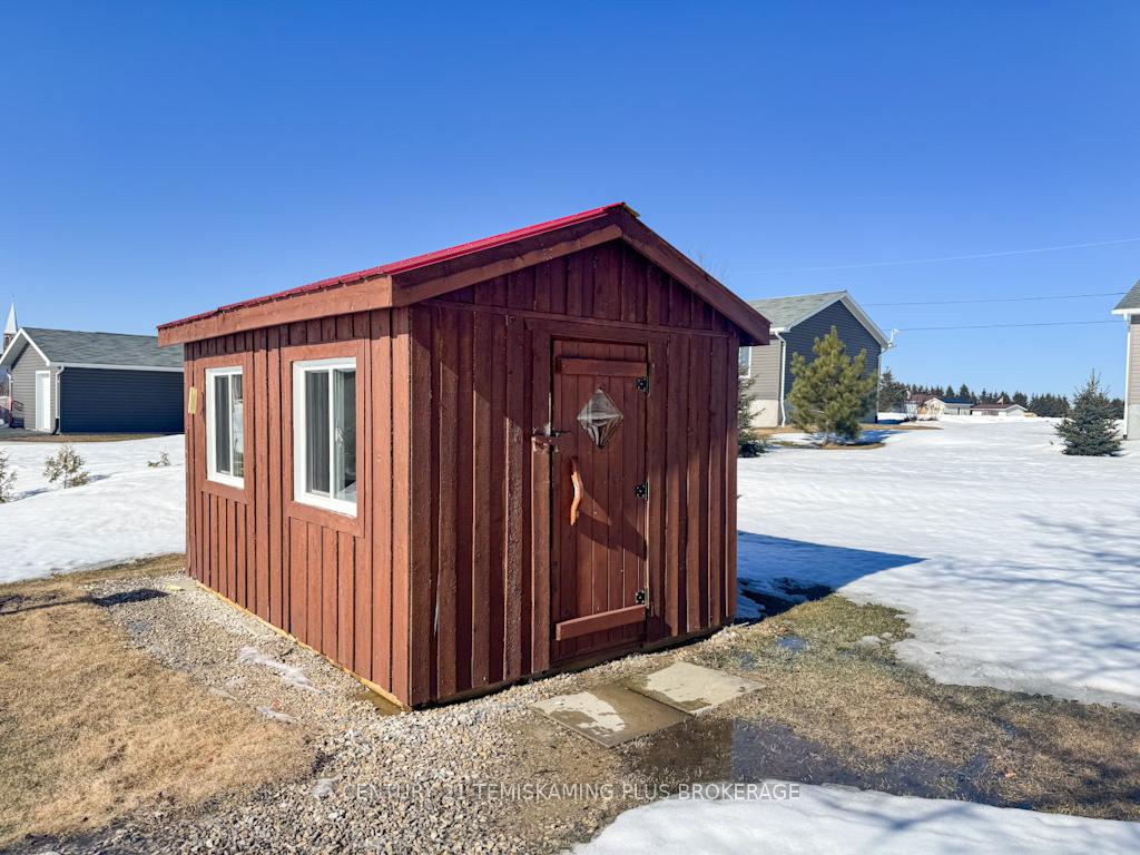Photo 12 of 22 St. Joseph Street, Timiskaming, TIM - Outside - Rural — HOMEH