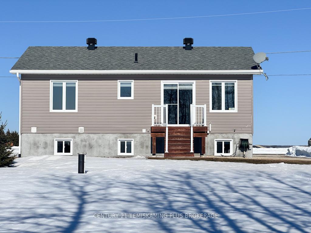 Photo 14 of 22 St. Joseph Street, Timiskaming, TIM - Outside - Rural — HOMEH
